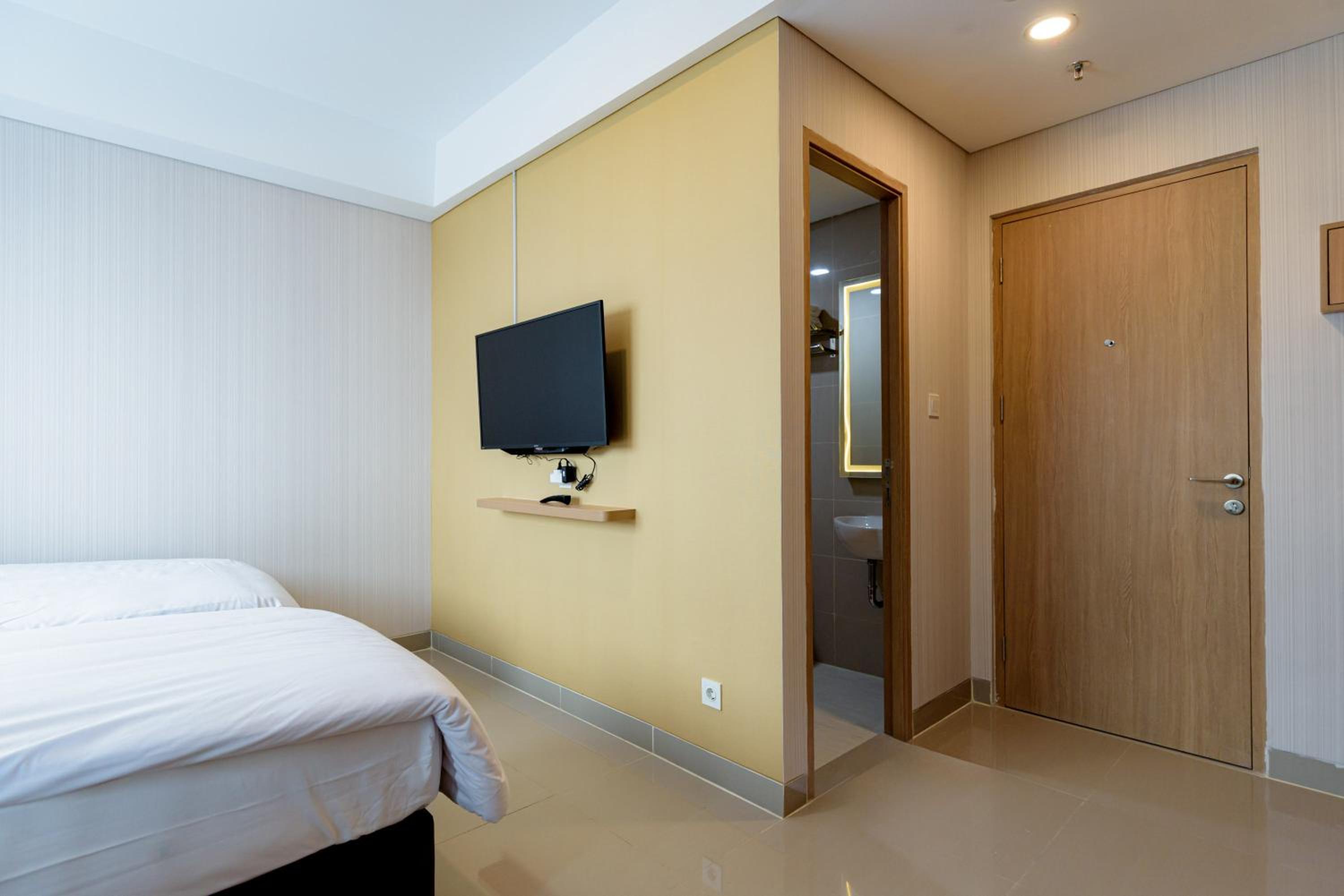 Twin Room - Photo 3