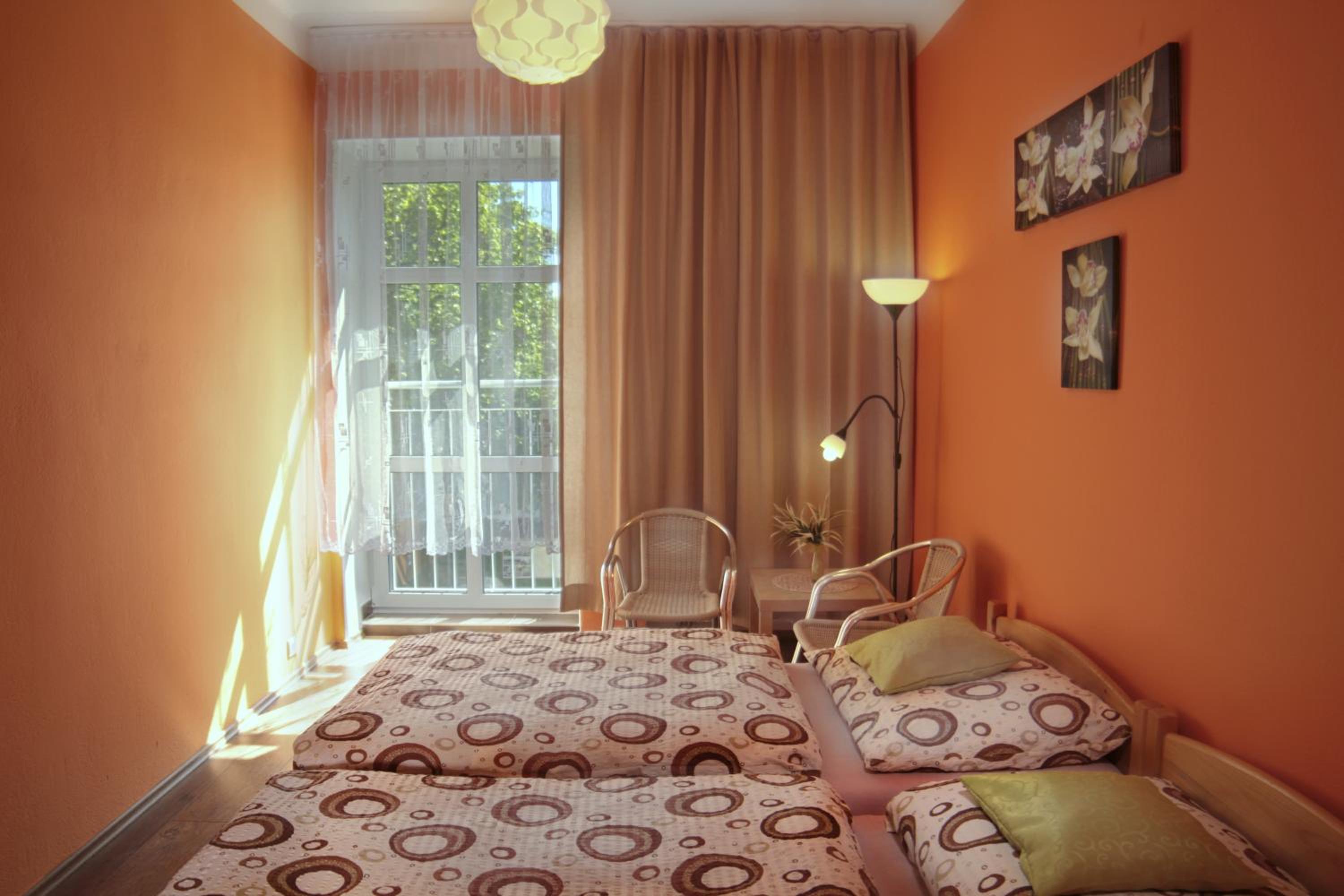 Two-Bedroom Suite - Photo 2