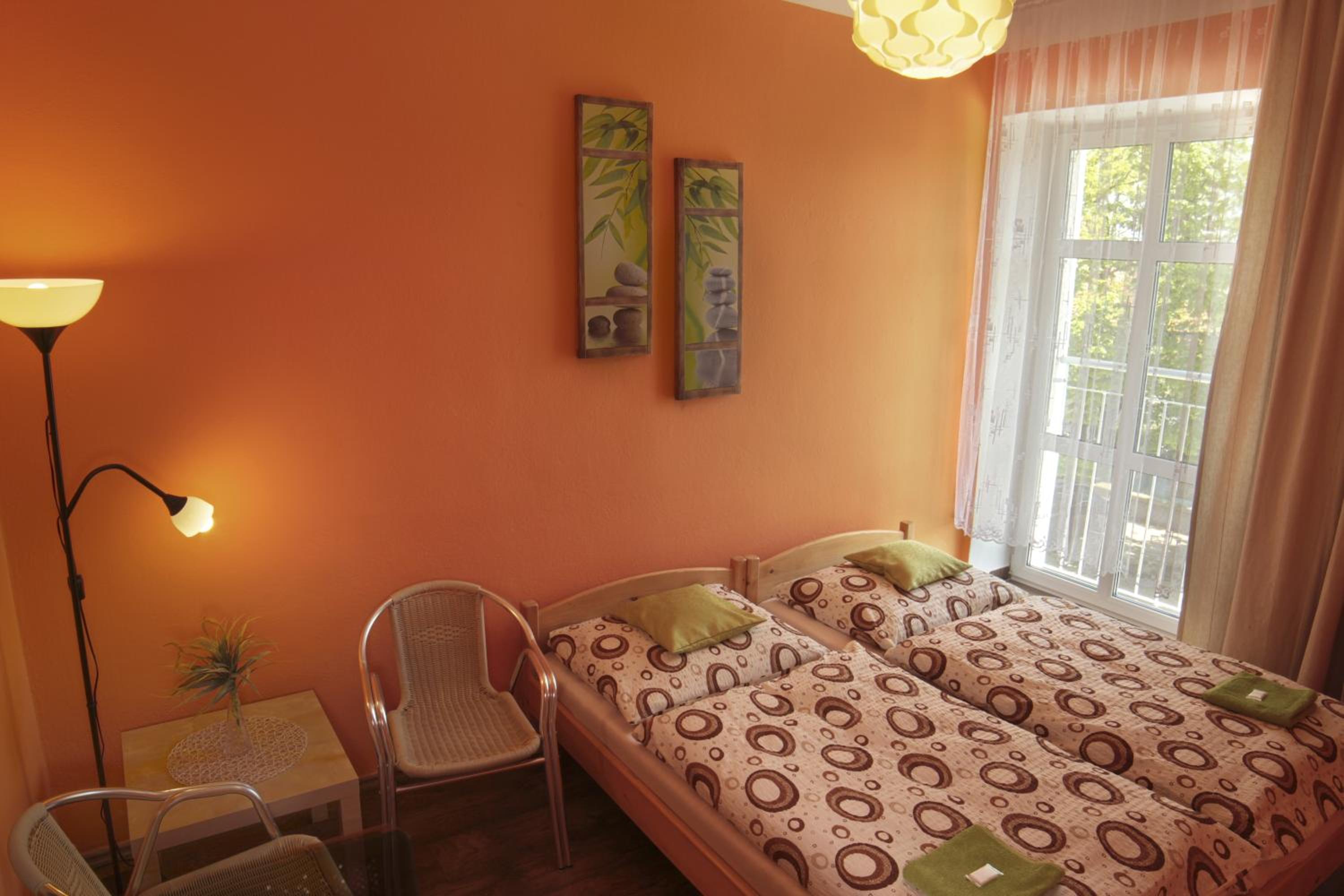 Two-Bedroom Suite - Photo 3