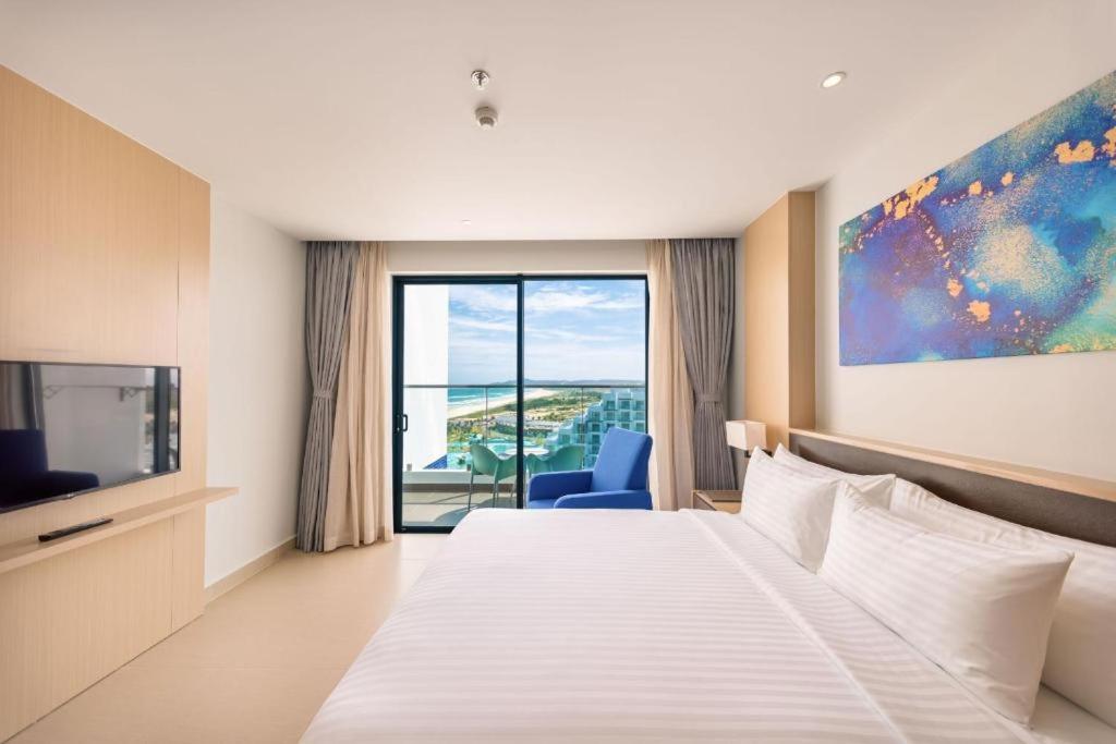 Deluxe Double or Twin Room with Sea View photo 1