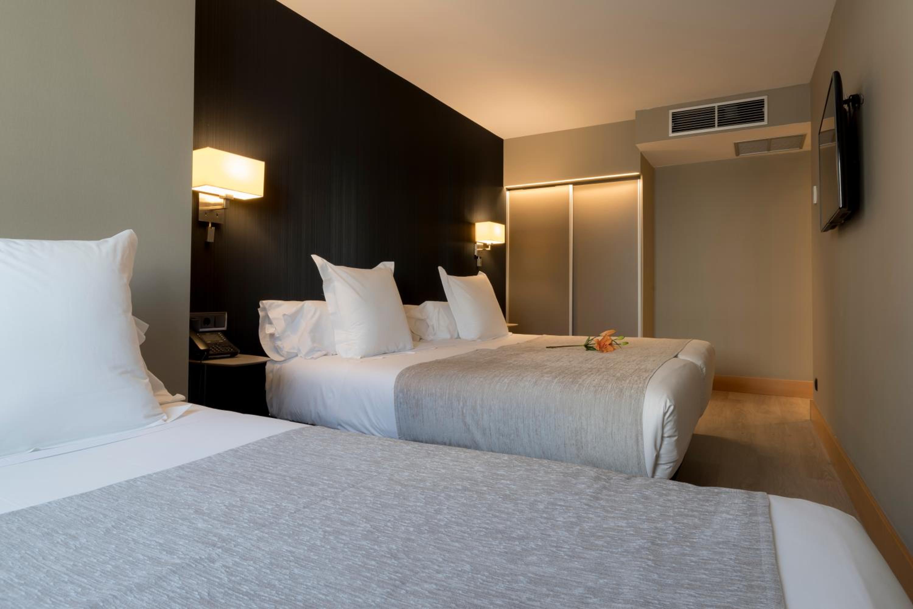 Triple Room - Photo 6