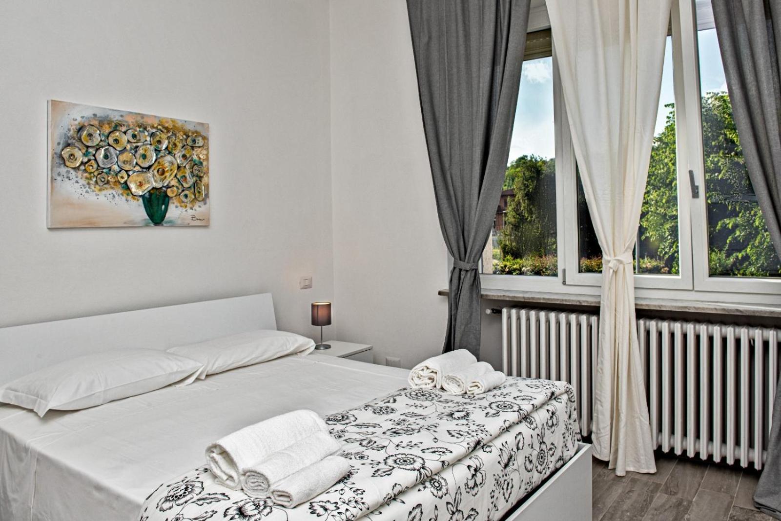One-Bedroom House photo 1