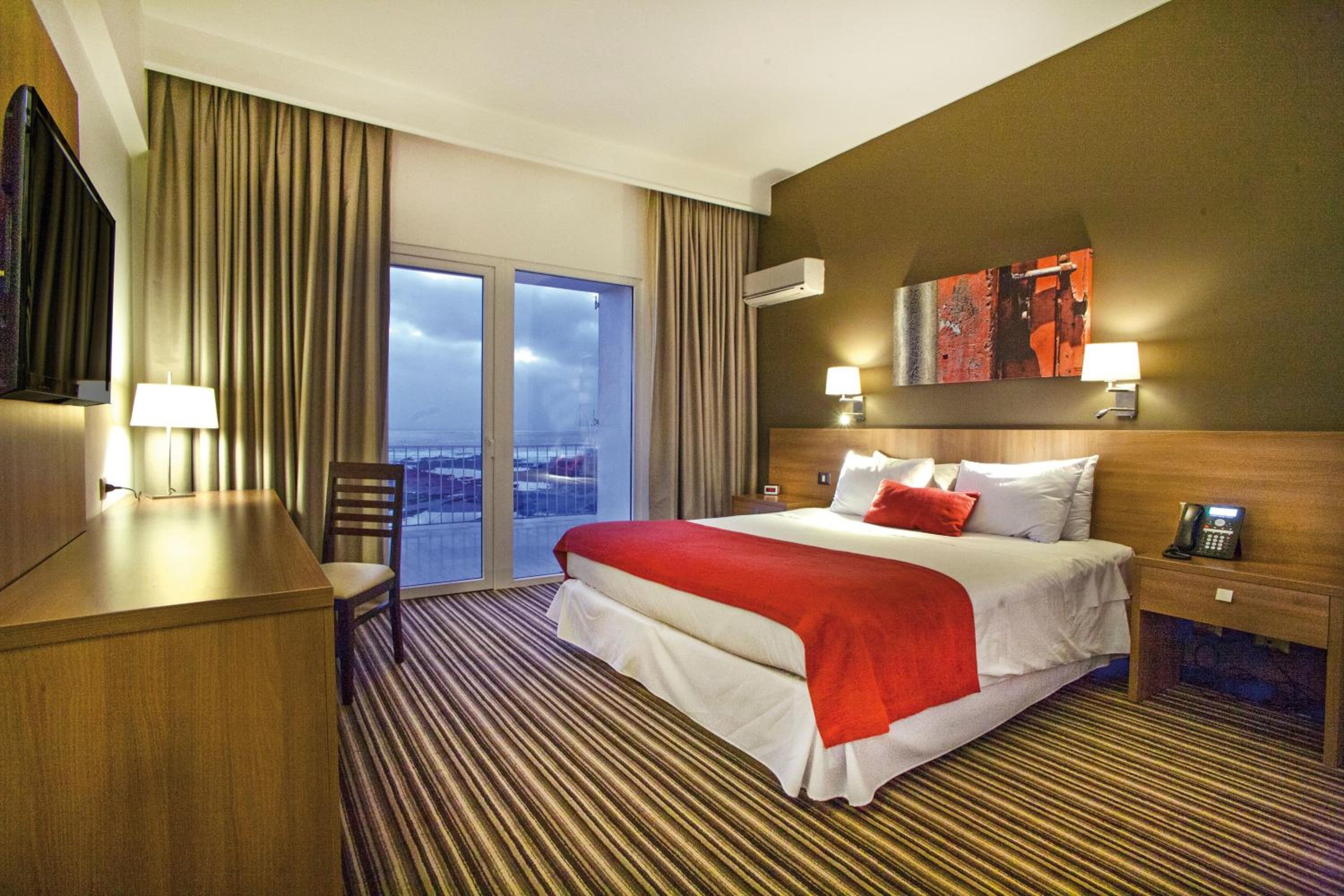 Double Room with Sea View - Photo 1