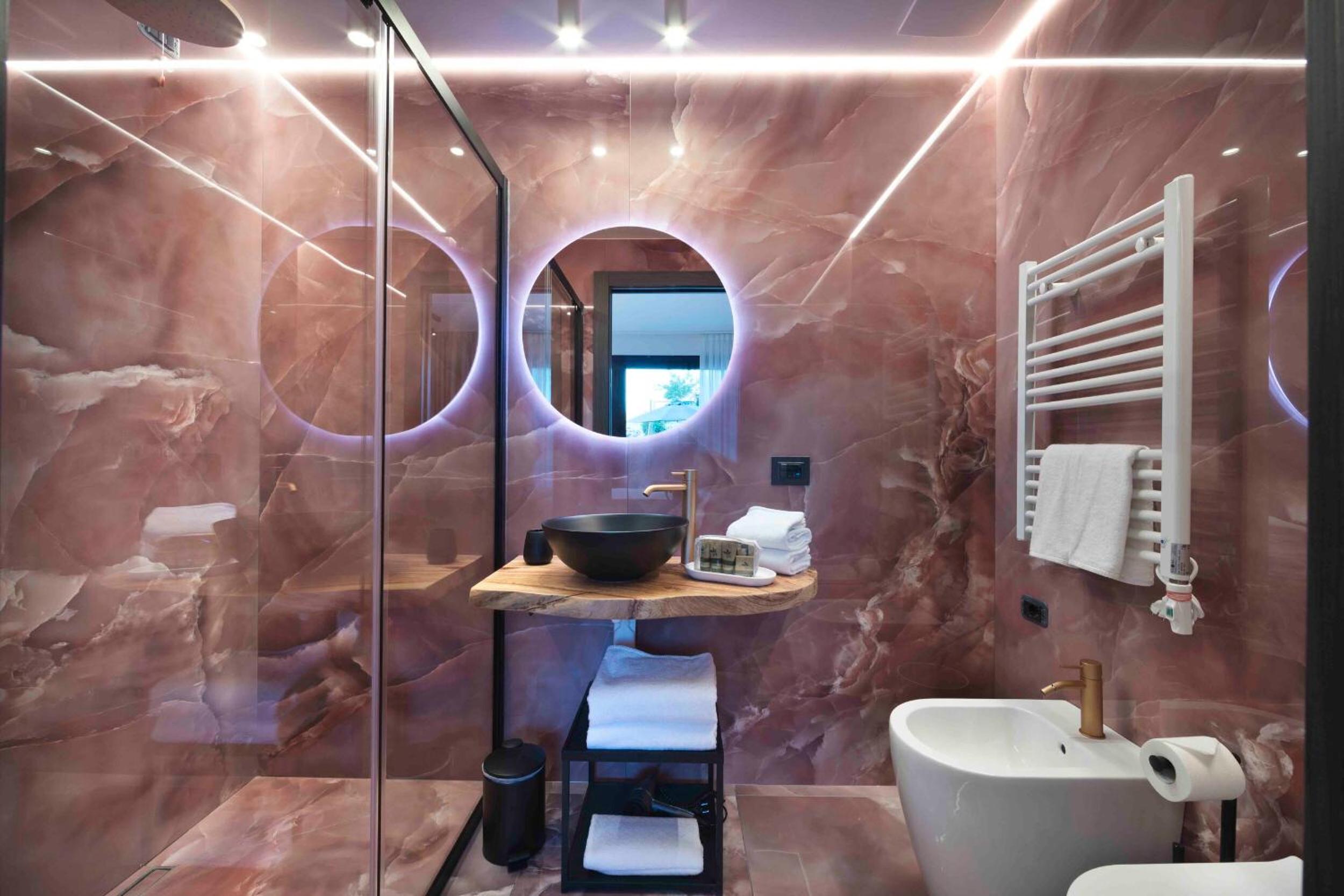 Superior Double Room - Photo 18