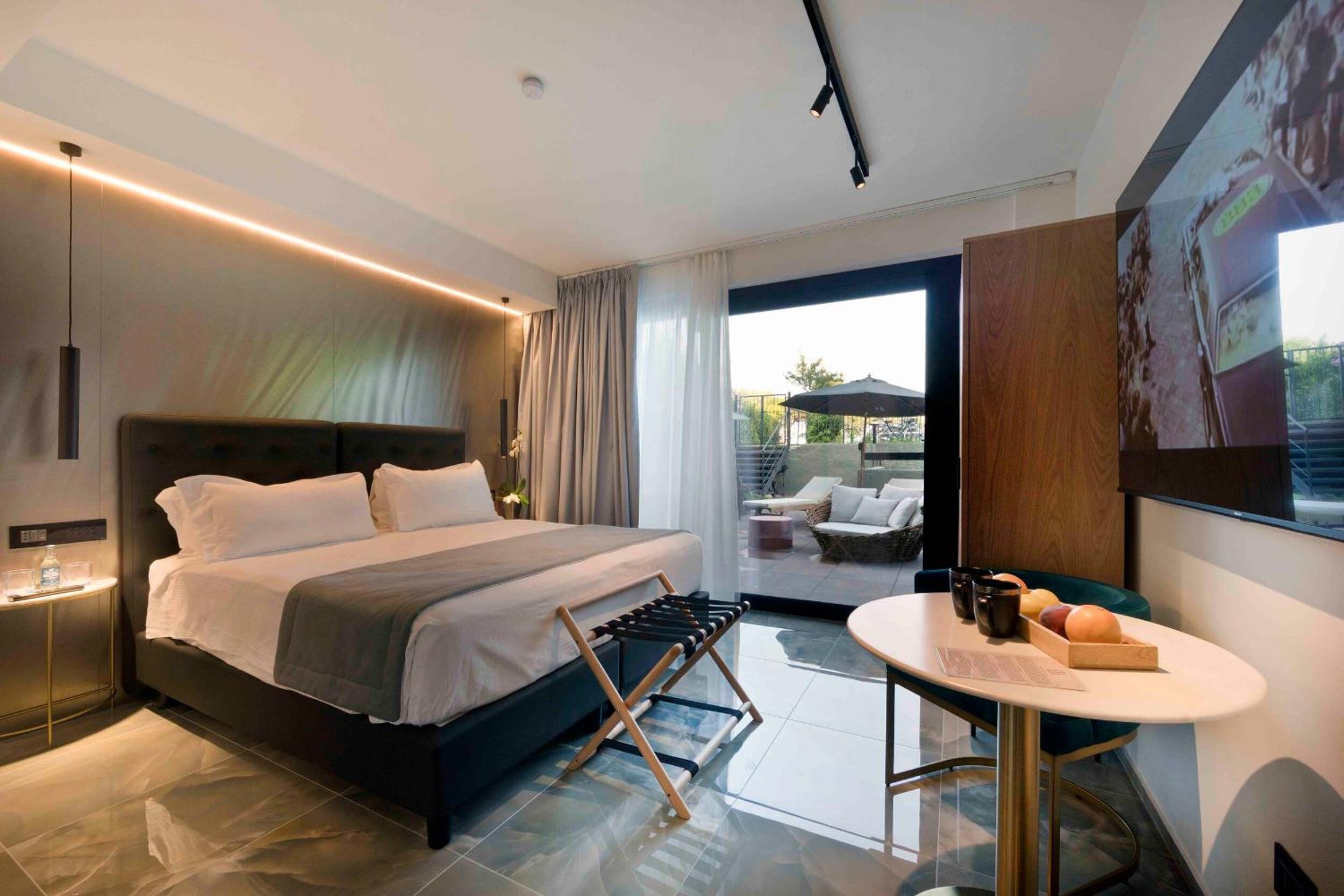 Superior Double Room - Photo 36
