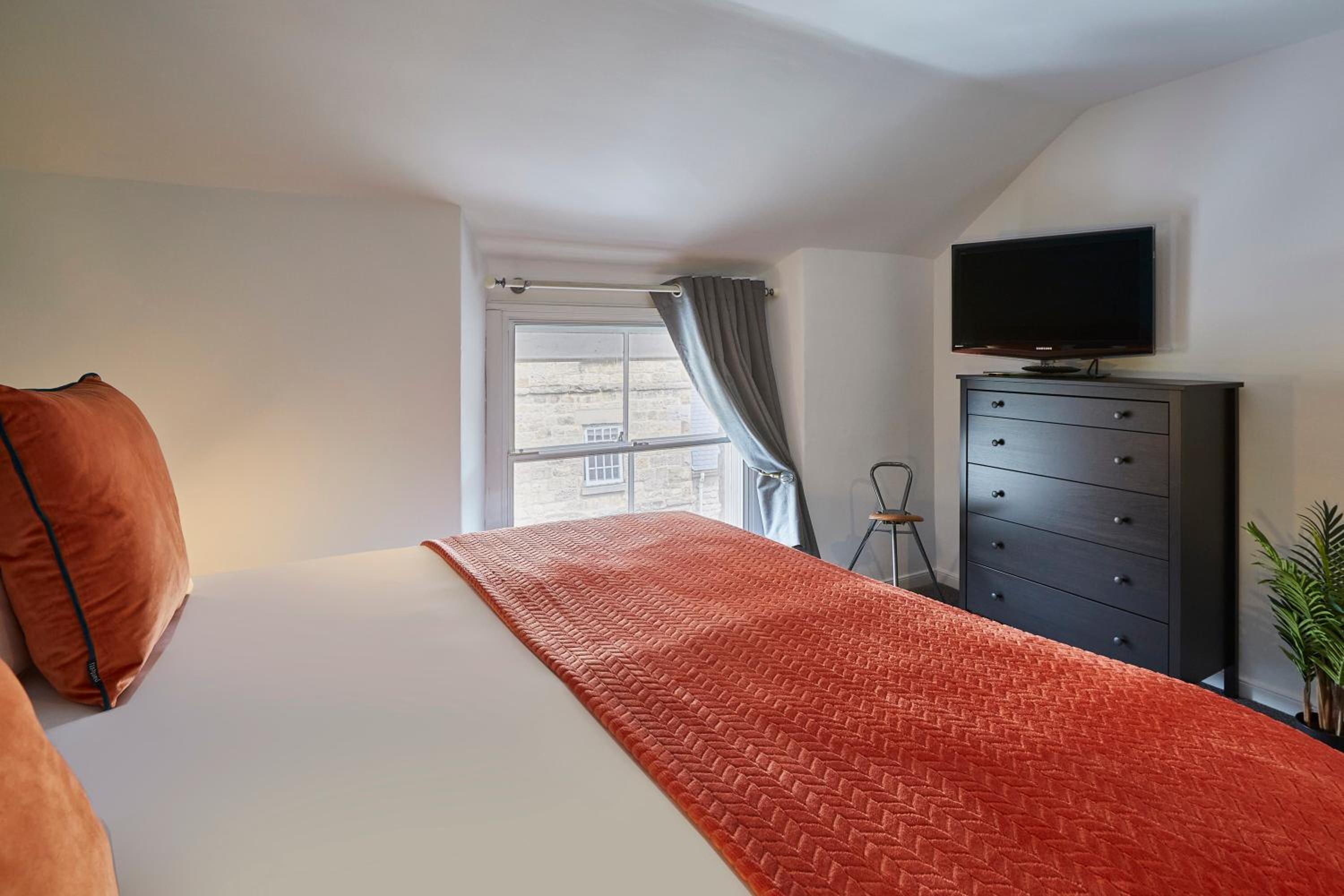 Three-Bedroom House photo 1