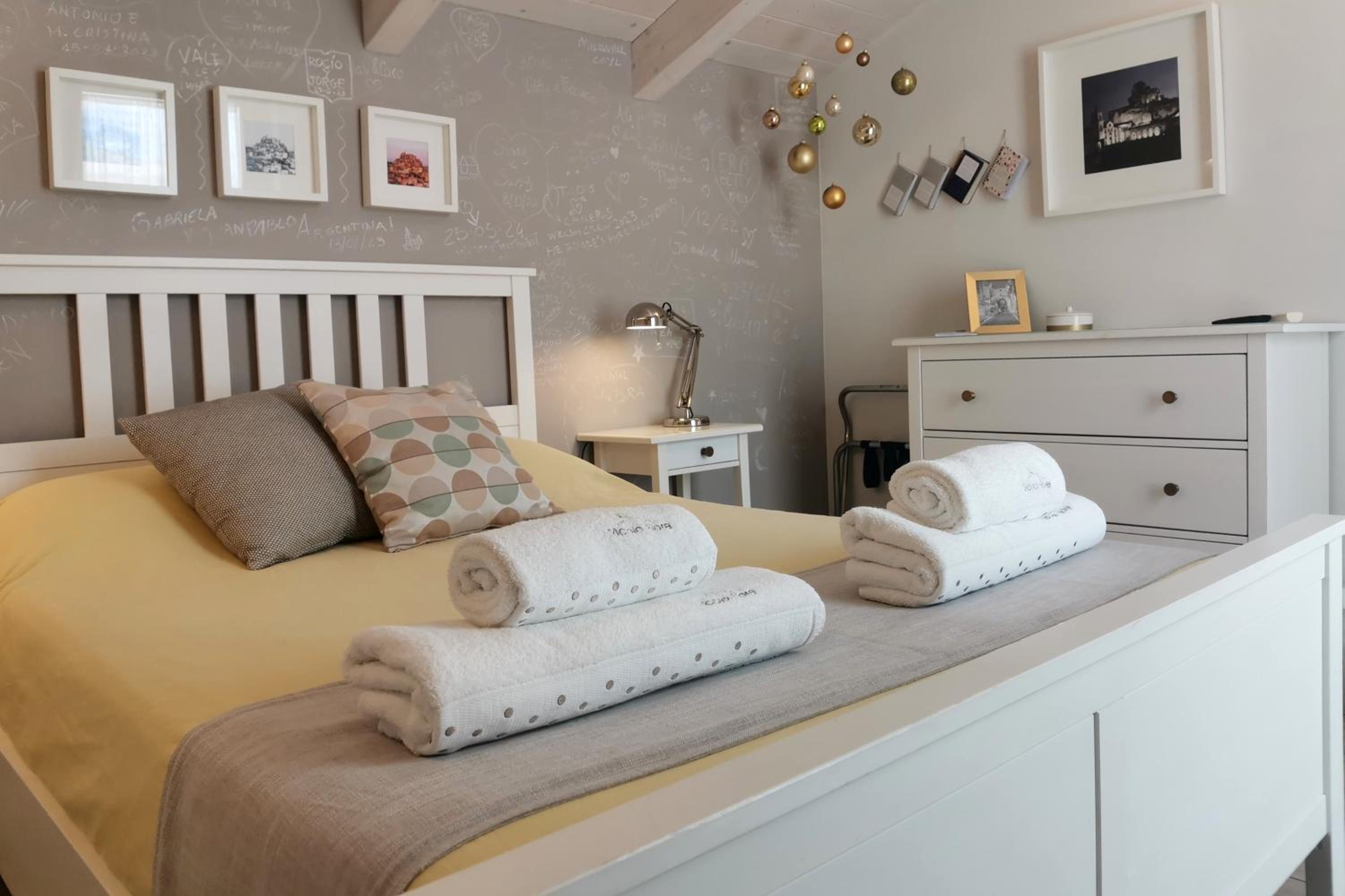 Double Room with Terrace and Private External Bathroom