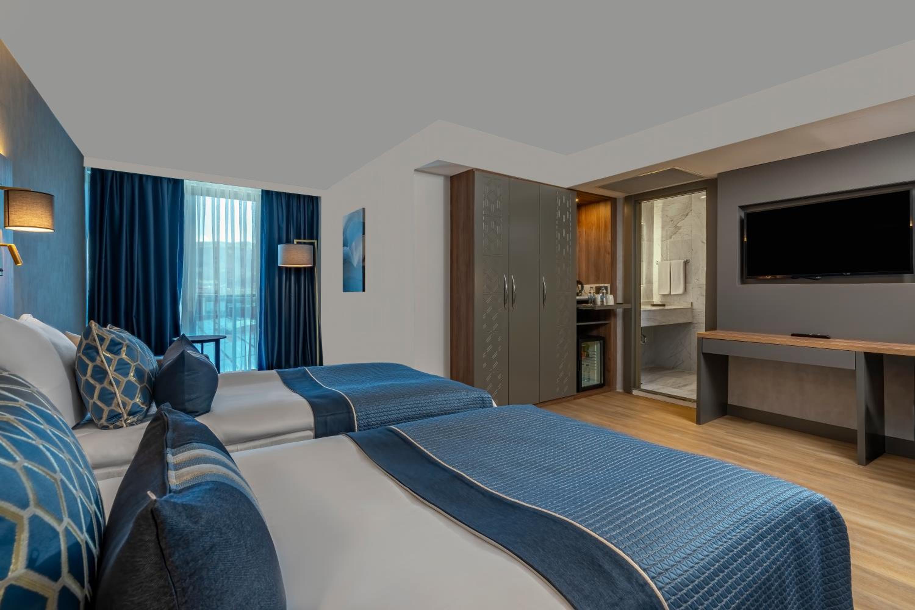 Accessible Room - Photo 5