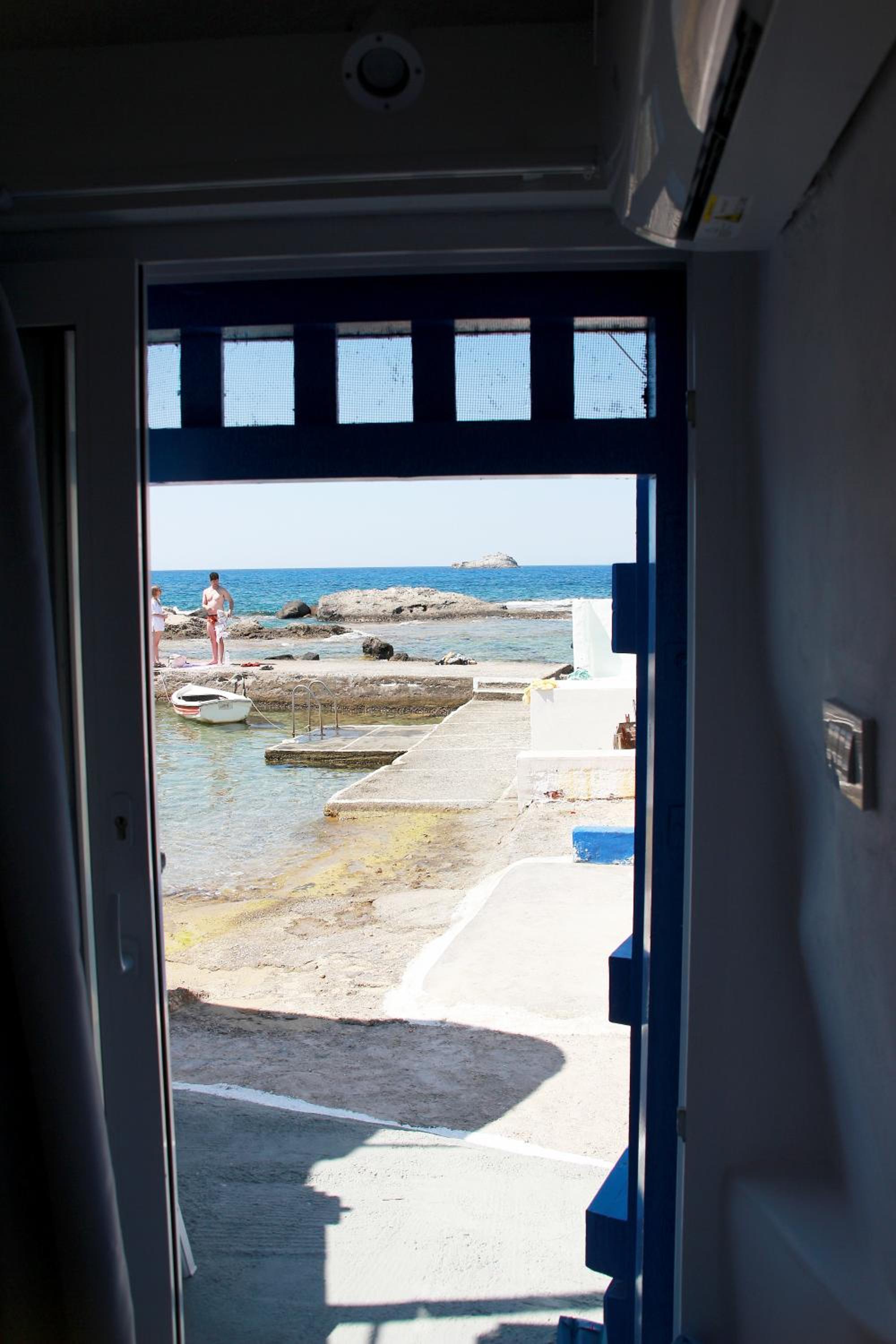 Double Room with Sea View photo 2