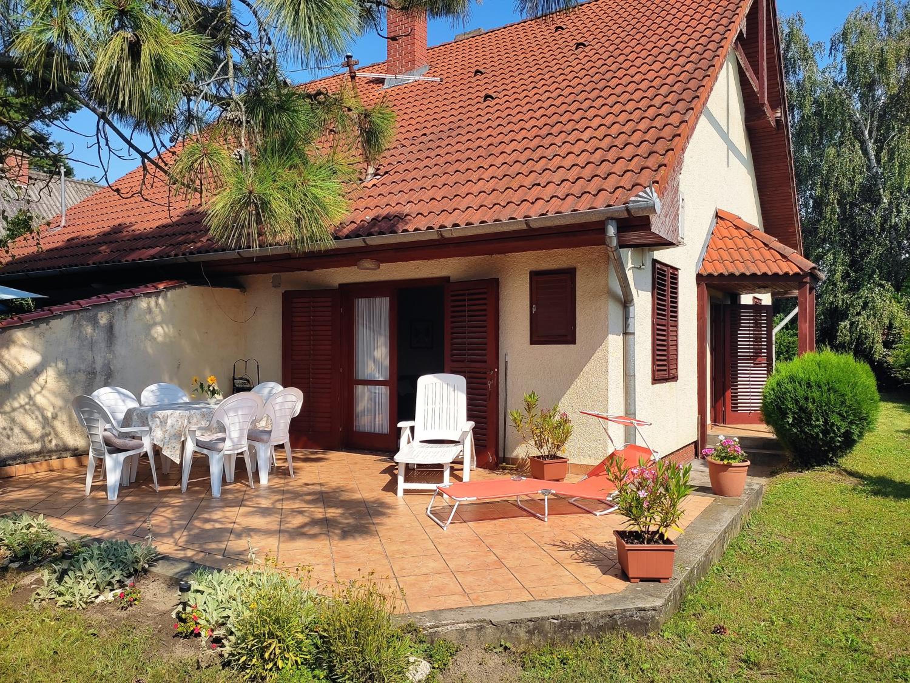 Two-Bedroom House photo 1