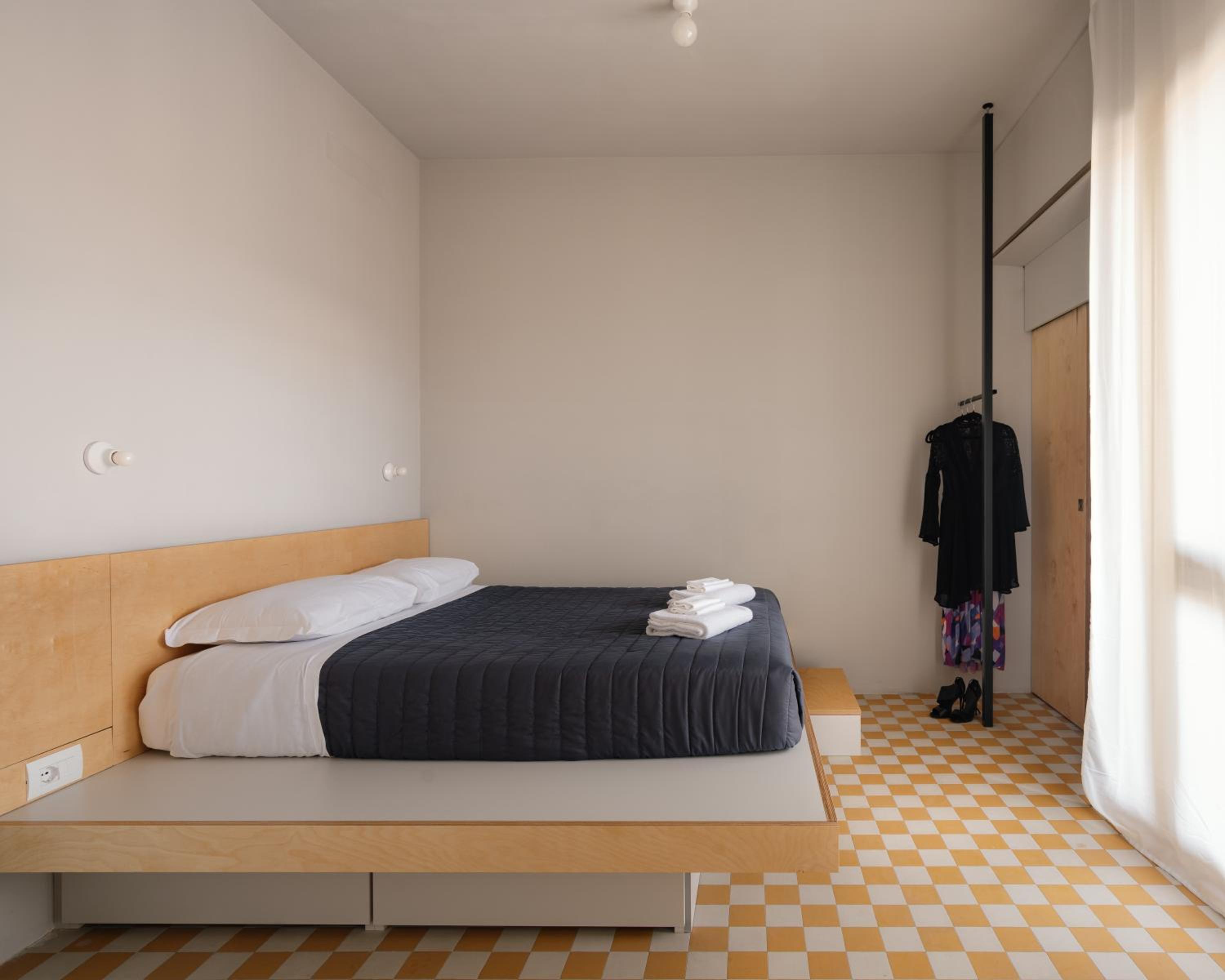 Deluxe Double Room with Balcony photo 1