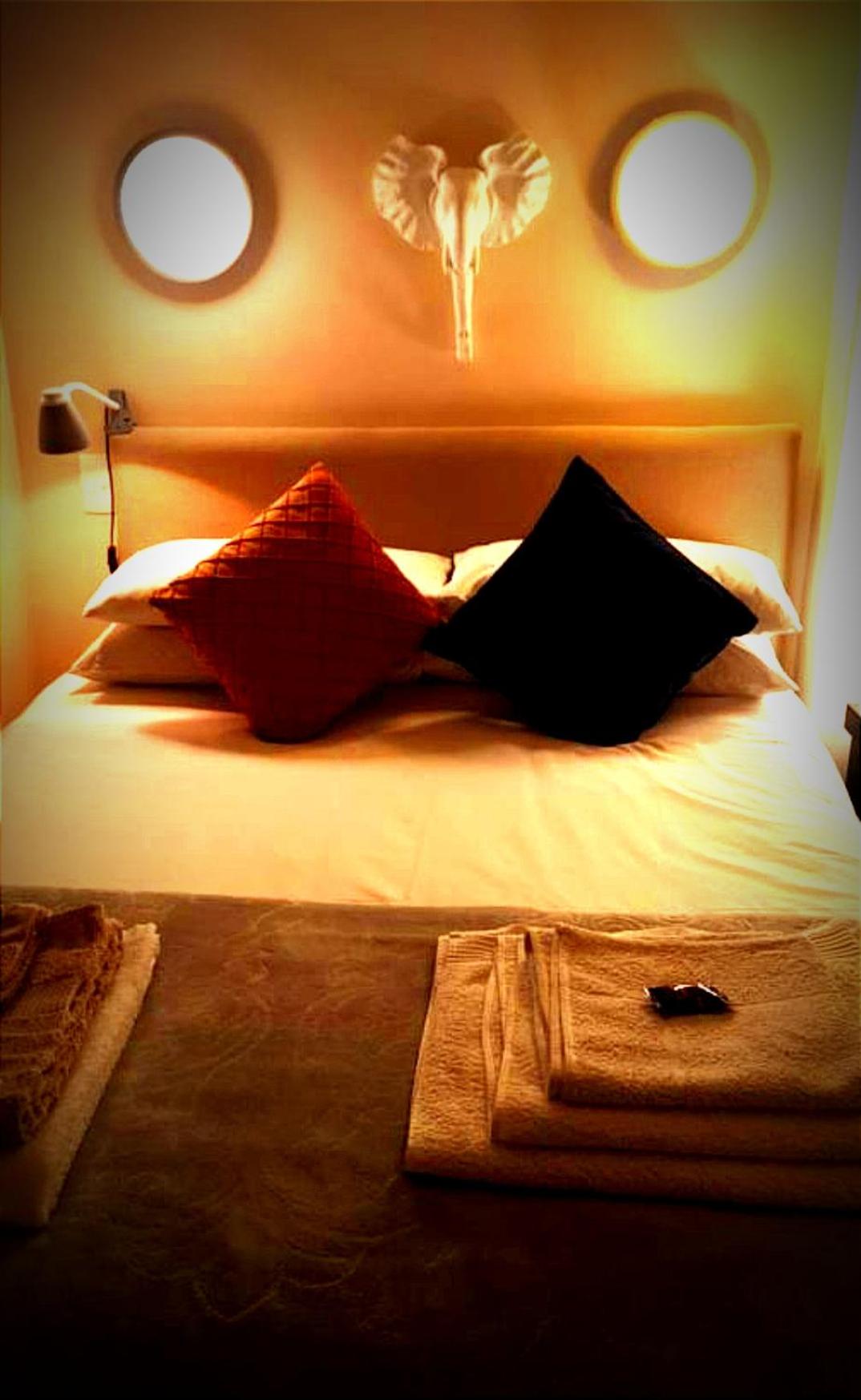 One-Bedroom Apartment - Photo 6