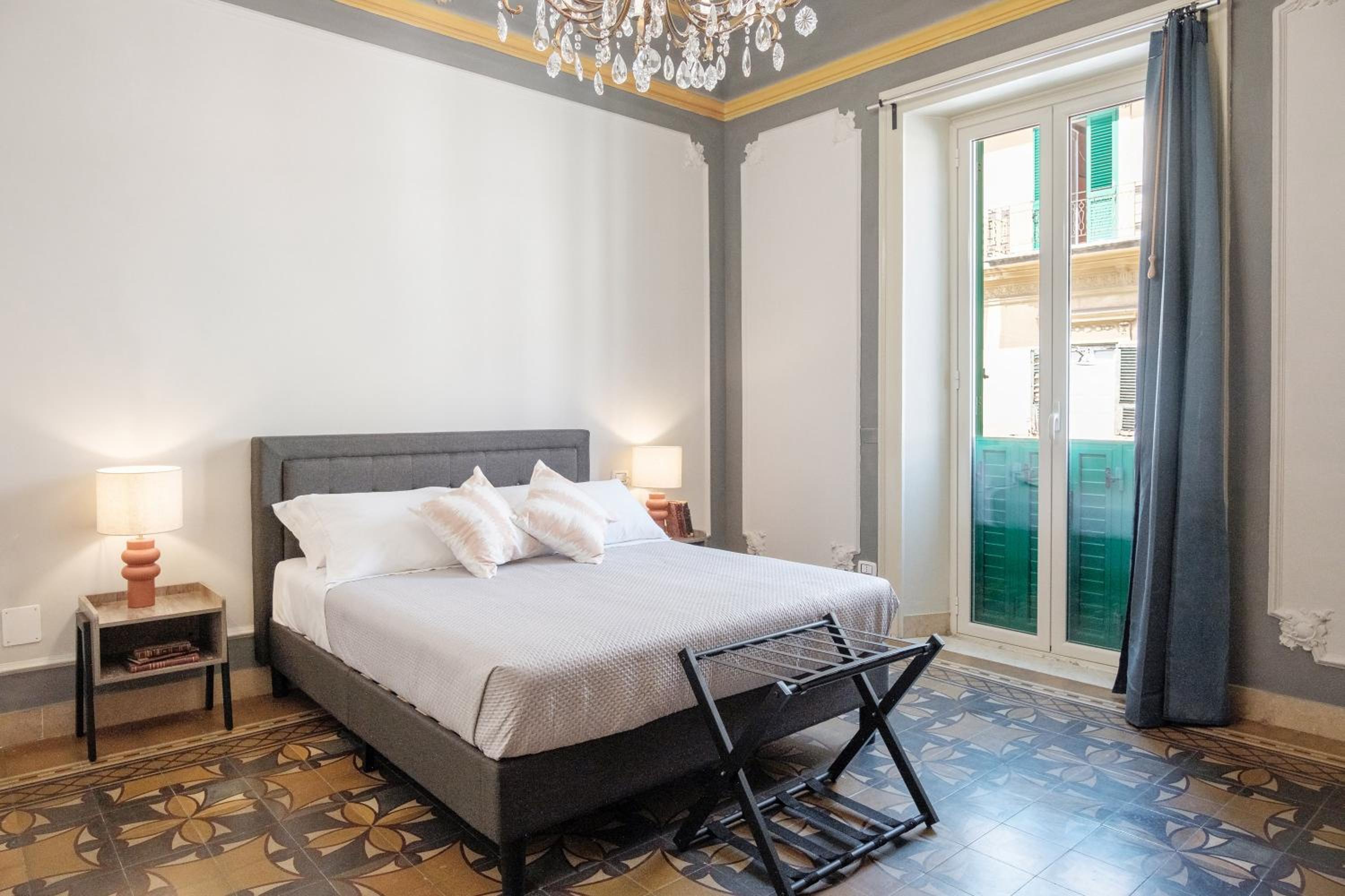 King Room with Balcony photo 1