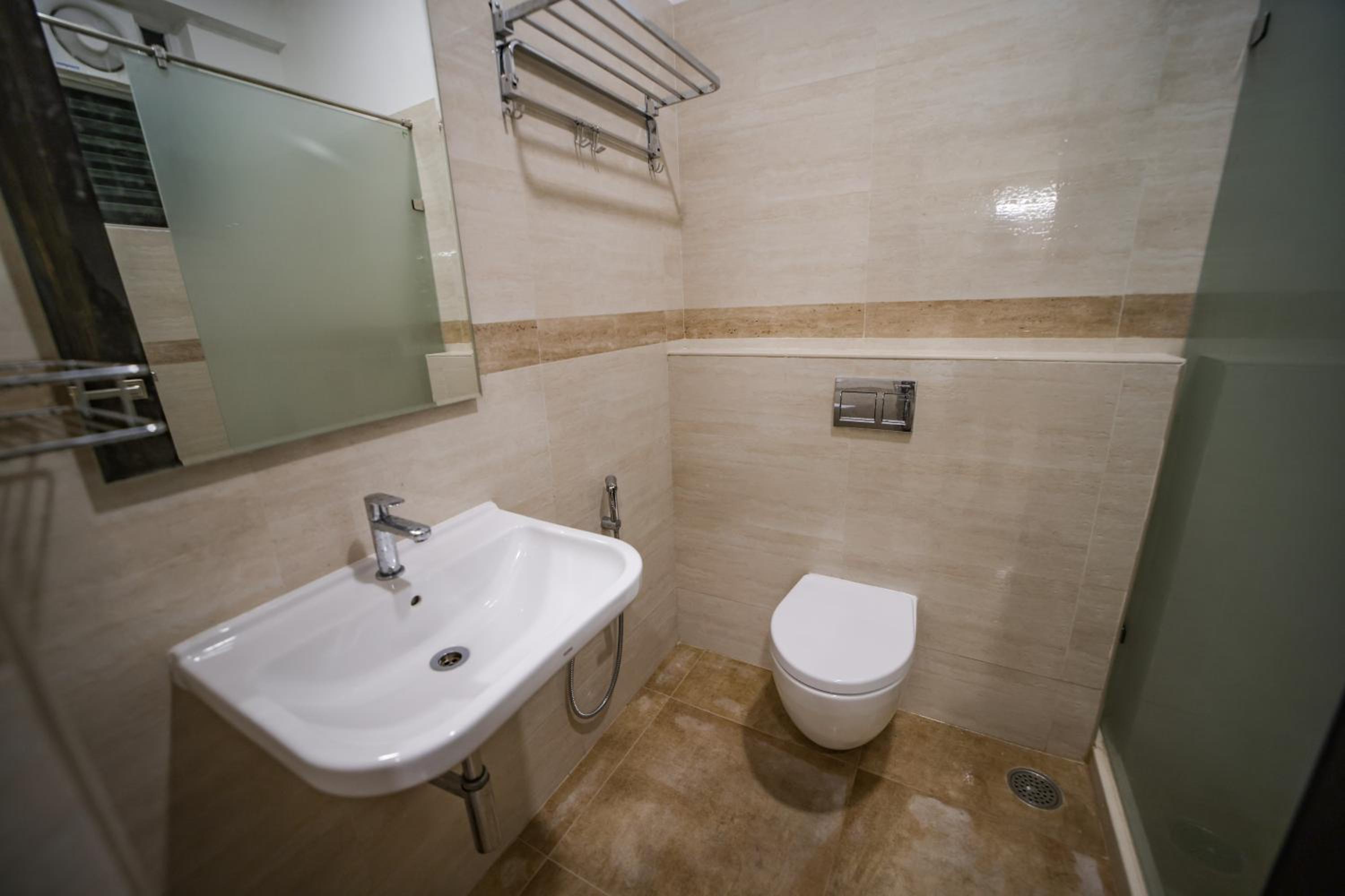 Standard Double Room - Photo 2
