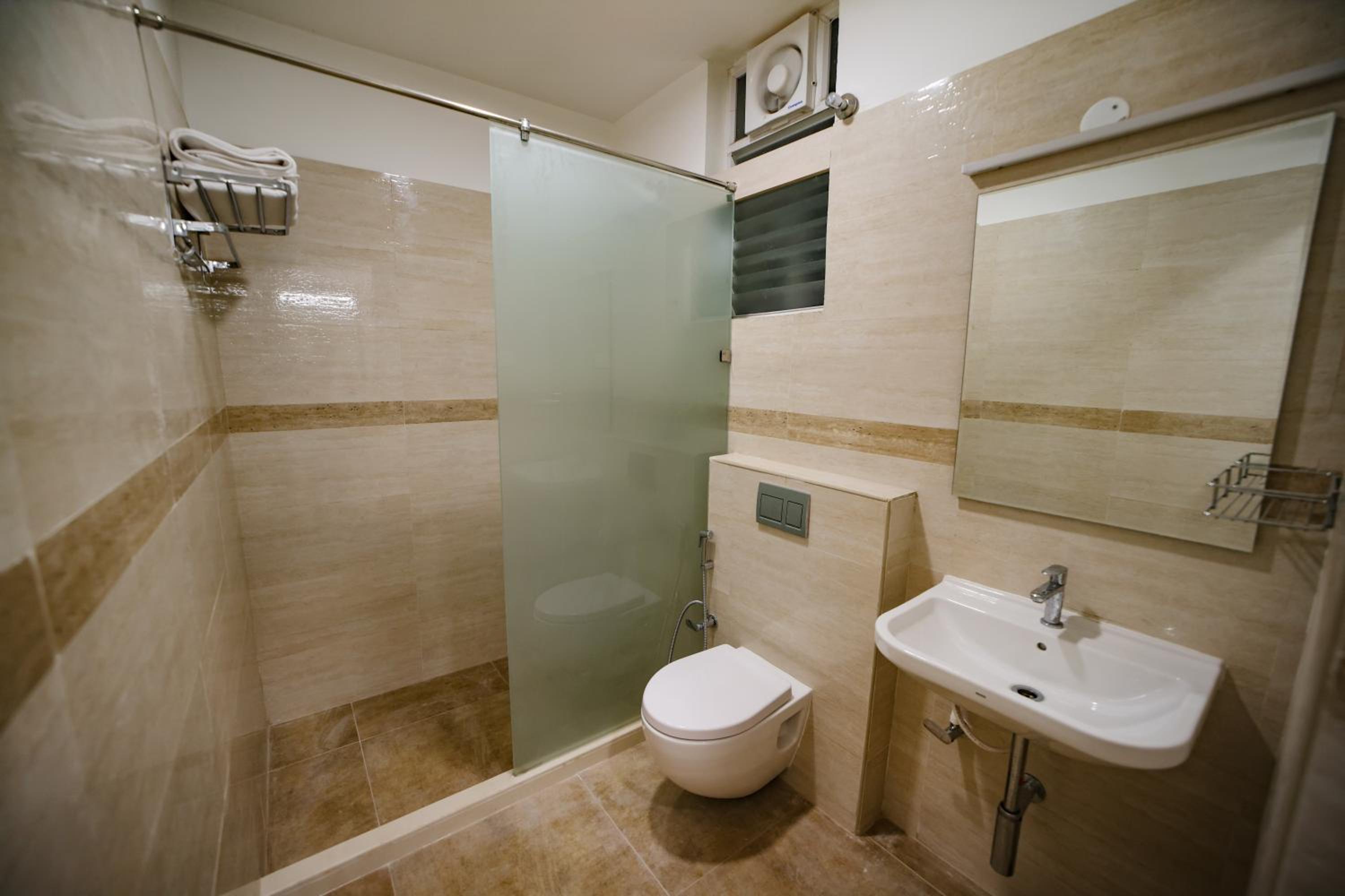 Superior Suite - Photo 6