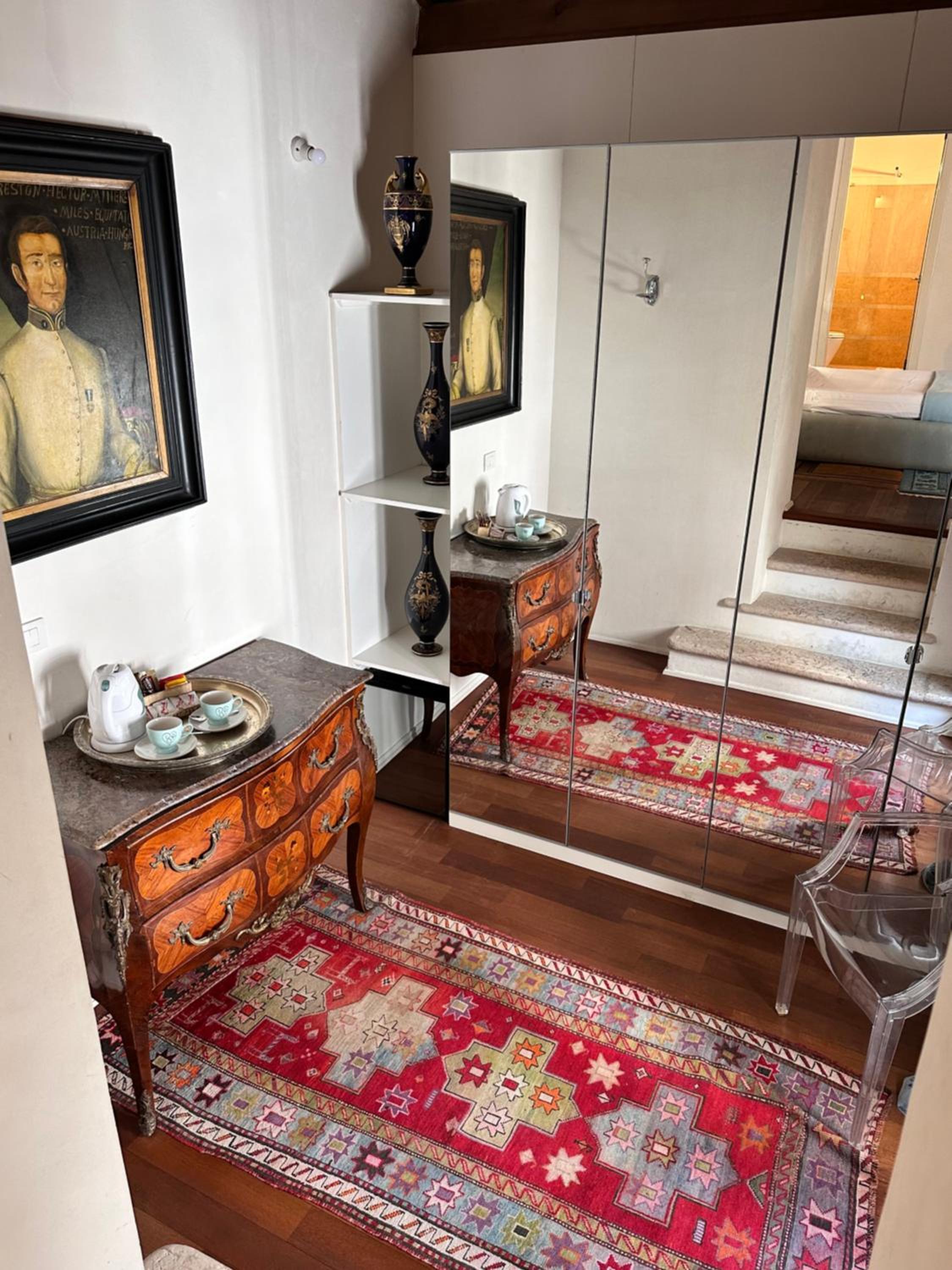Superior Suite - Photo 6