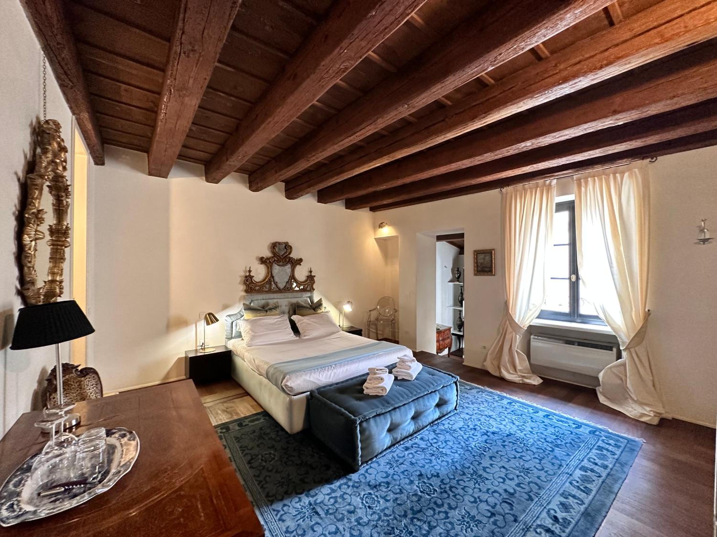 Superior Suite - Photo 1