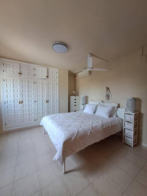 Villa de Tres Habitaciones