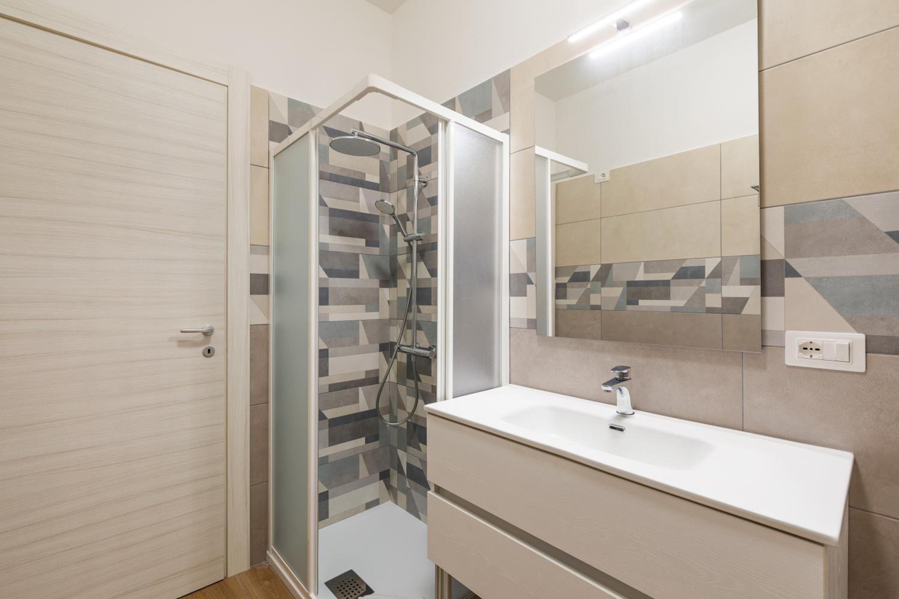 Double Room - Photo 4
