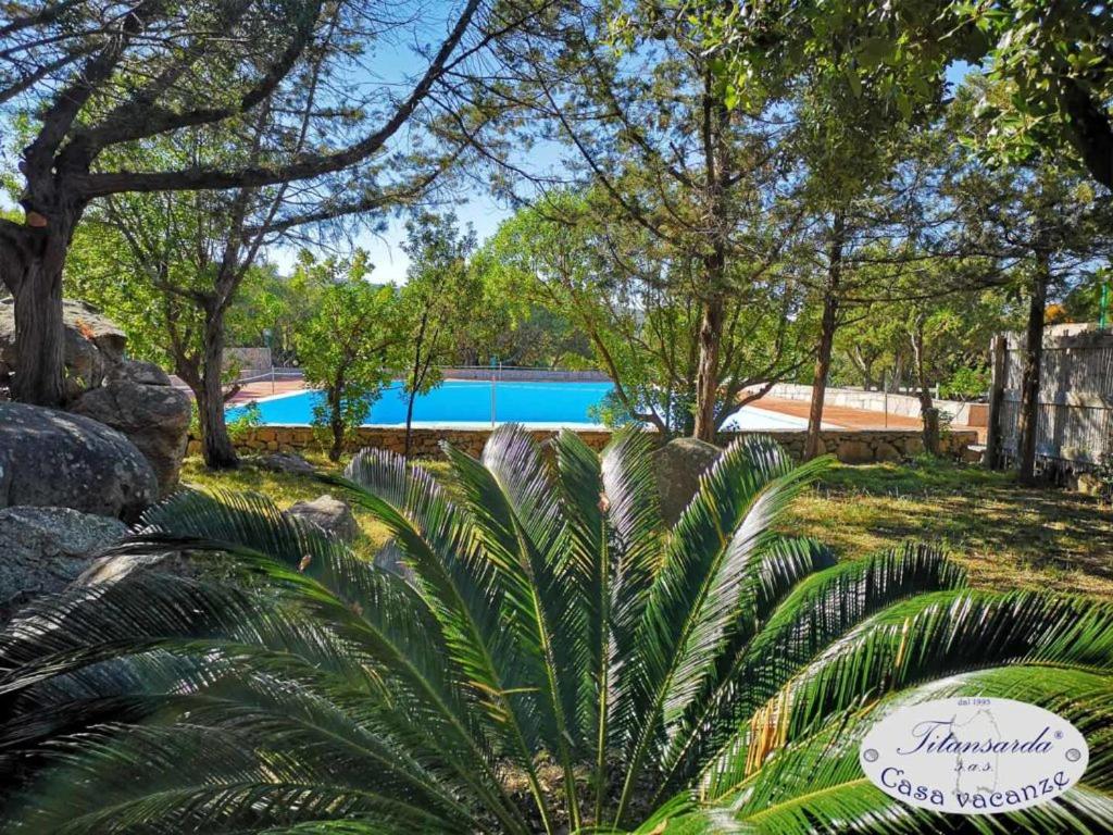 Apartment with Pool View 