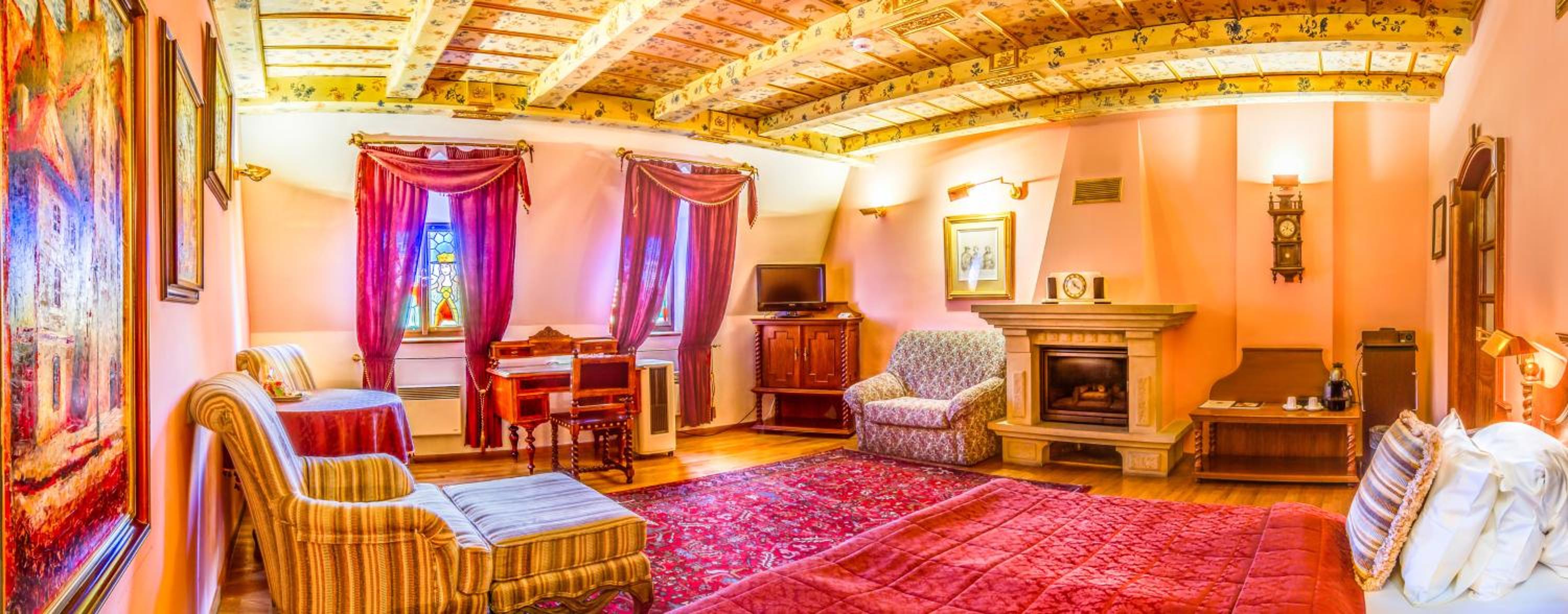 Junior Suite with Fireplace