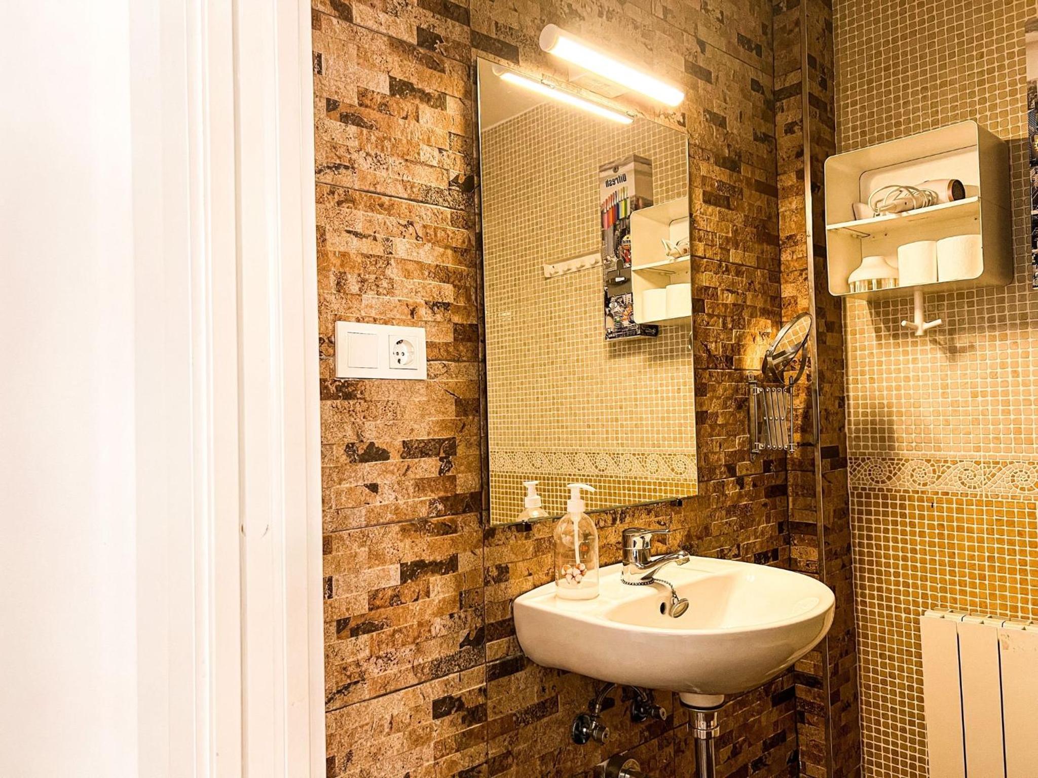 Penthouse Apartment - Photo 6