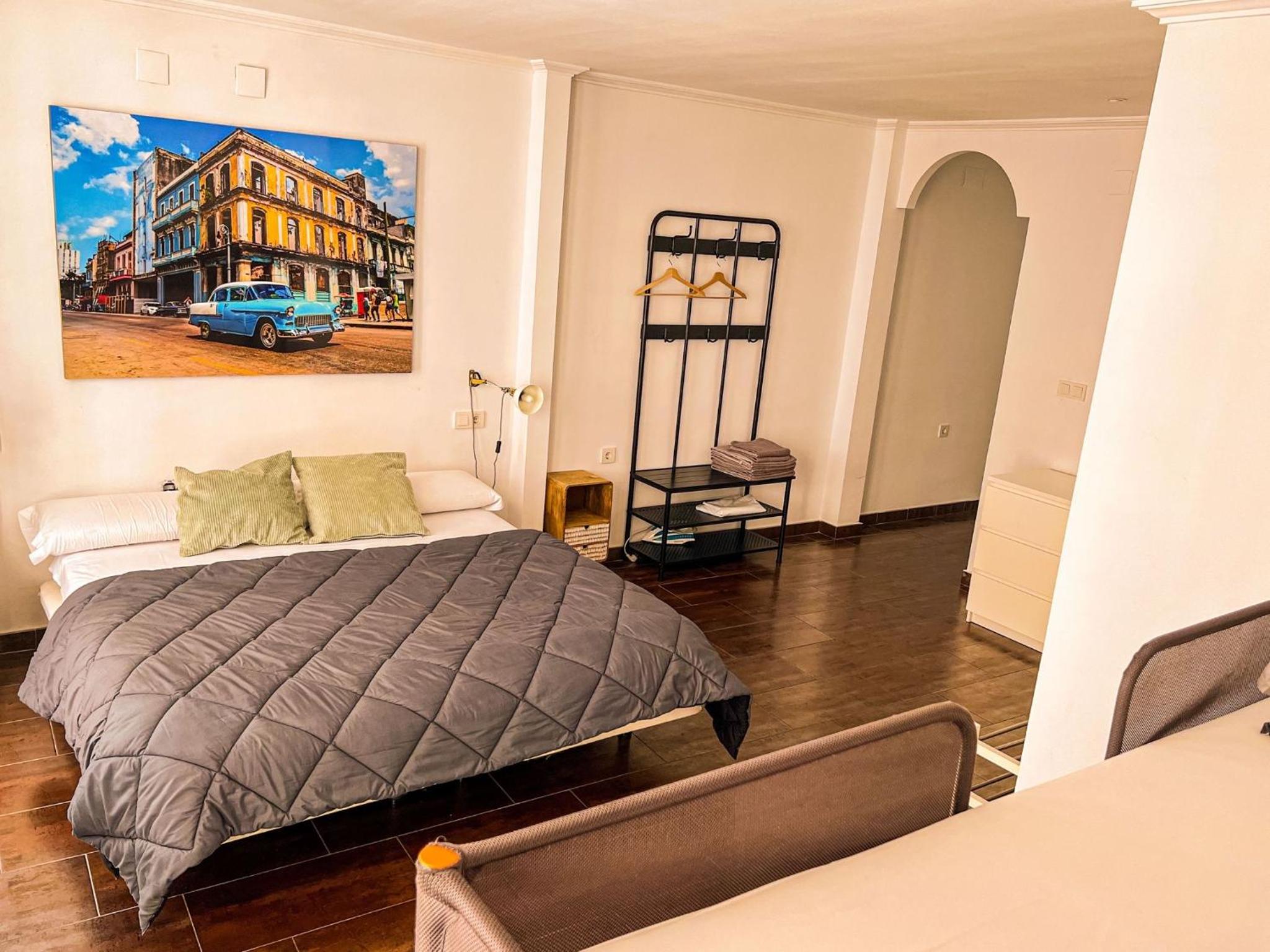 Penthouse Apartment - Photo 4