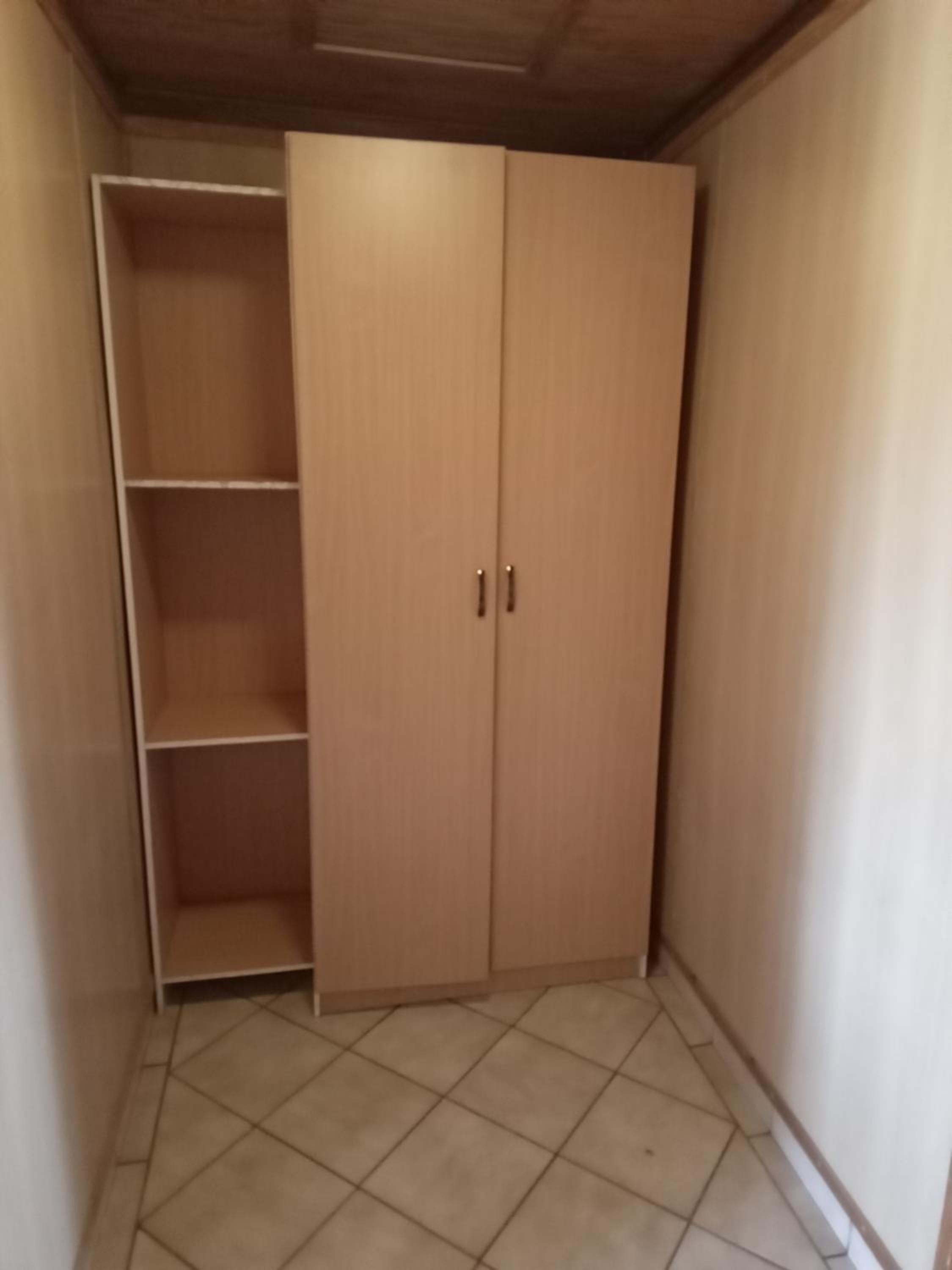 Deluxe Double Room with Bath - Photo 6