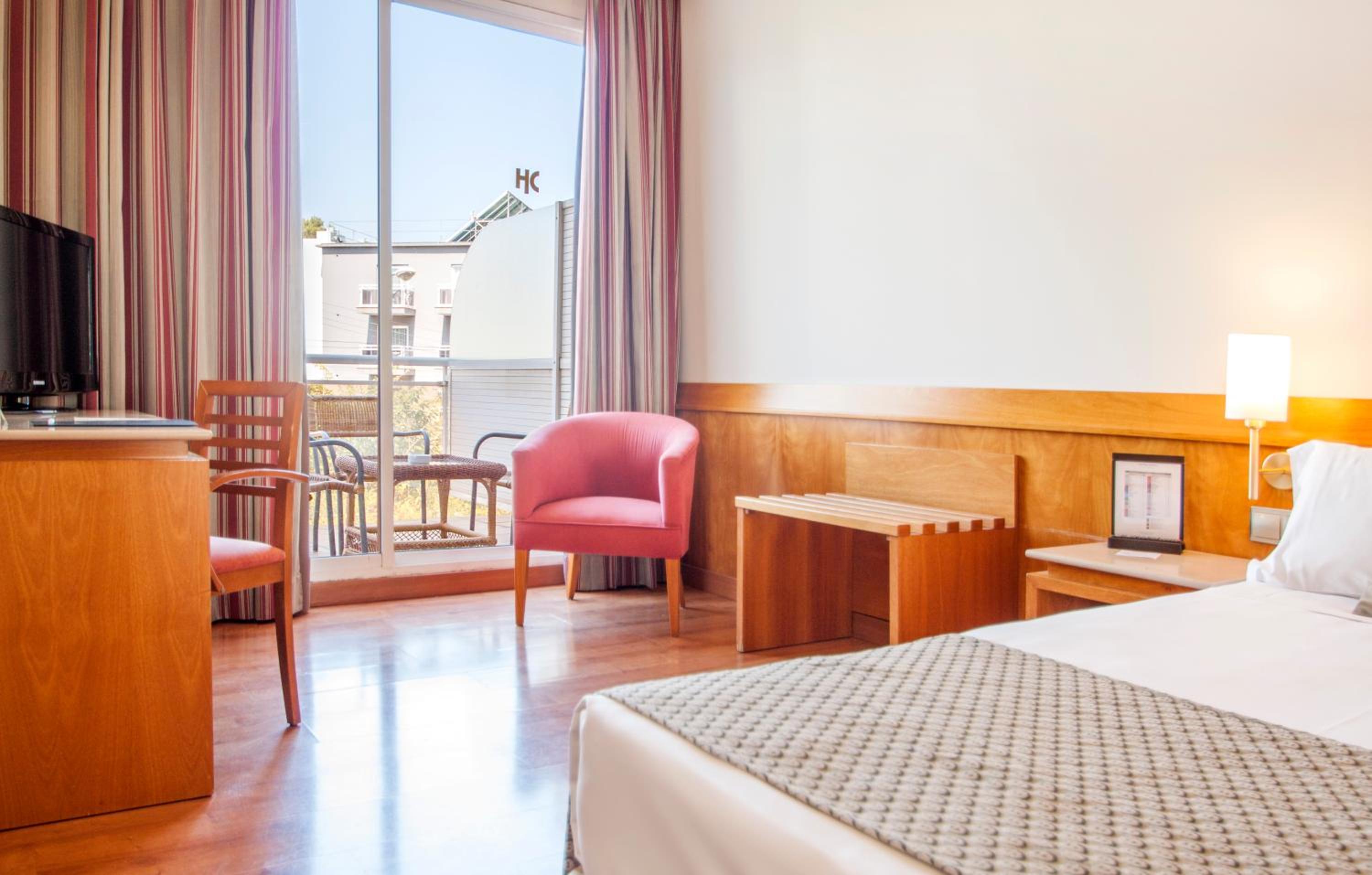 Triple Room - Photo 6