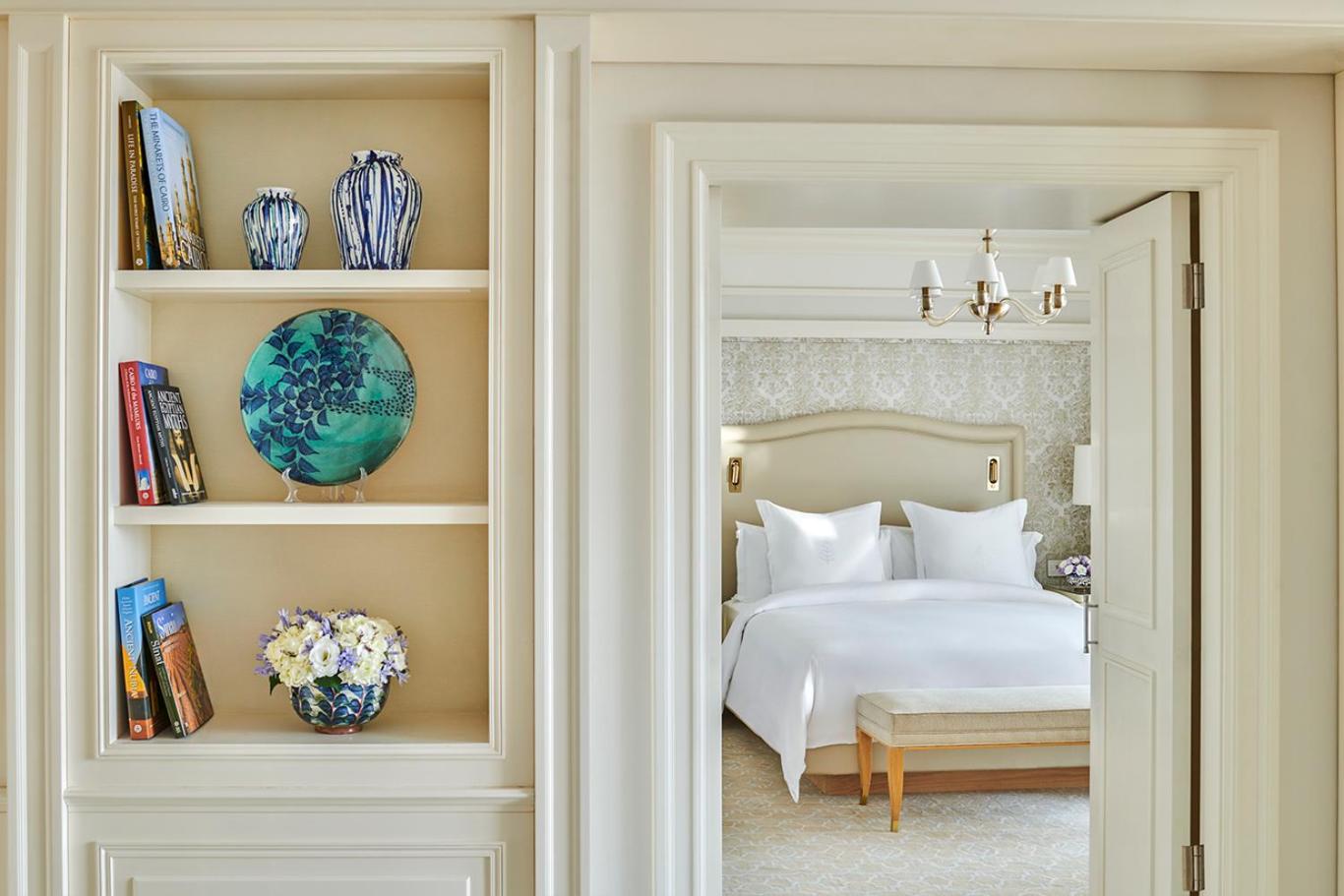 Premium Executive Suite - Photo 2