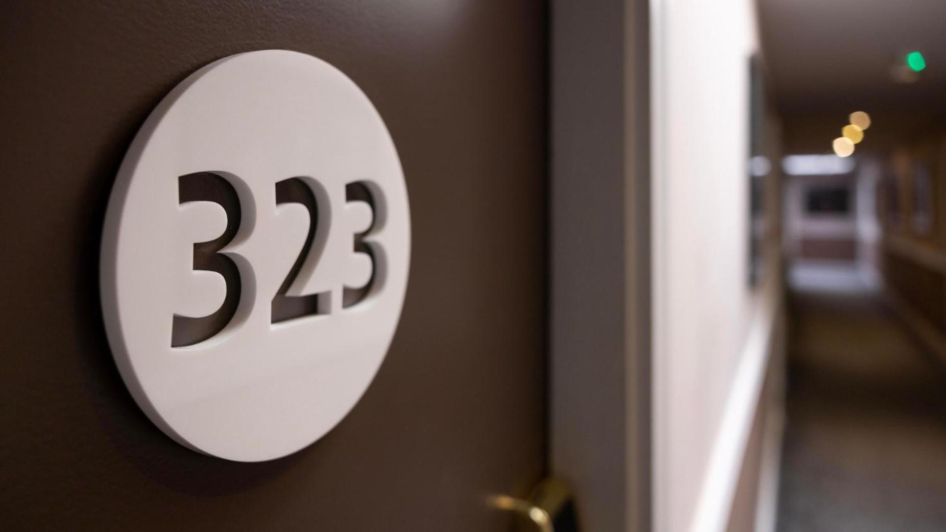 Twin Room - Photo 1