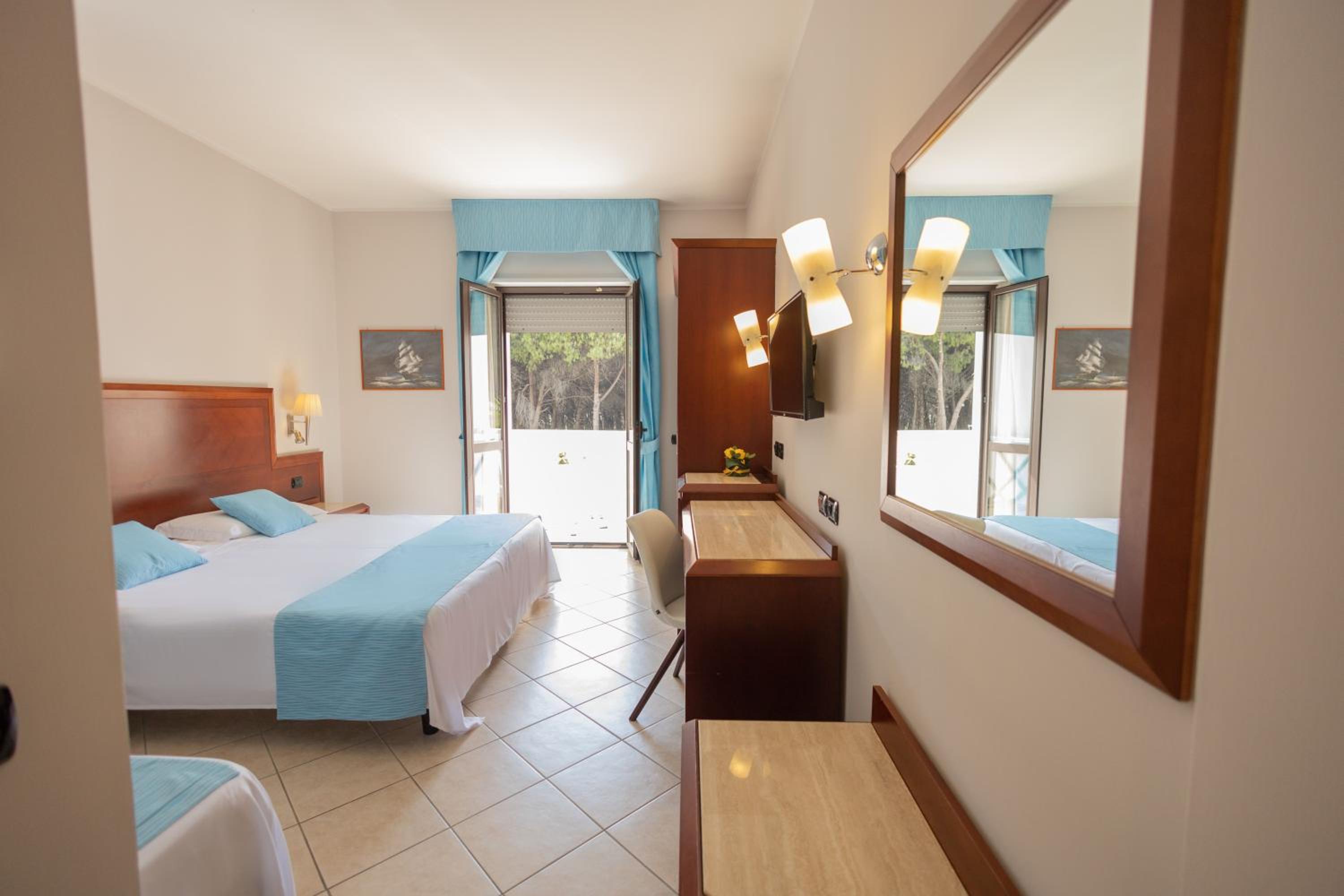 Comfort Double or Twin Room