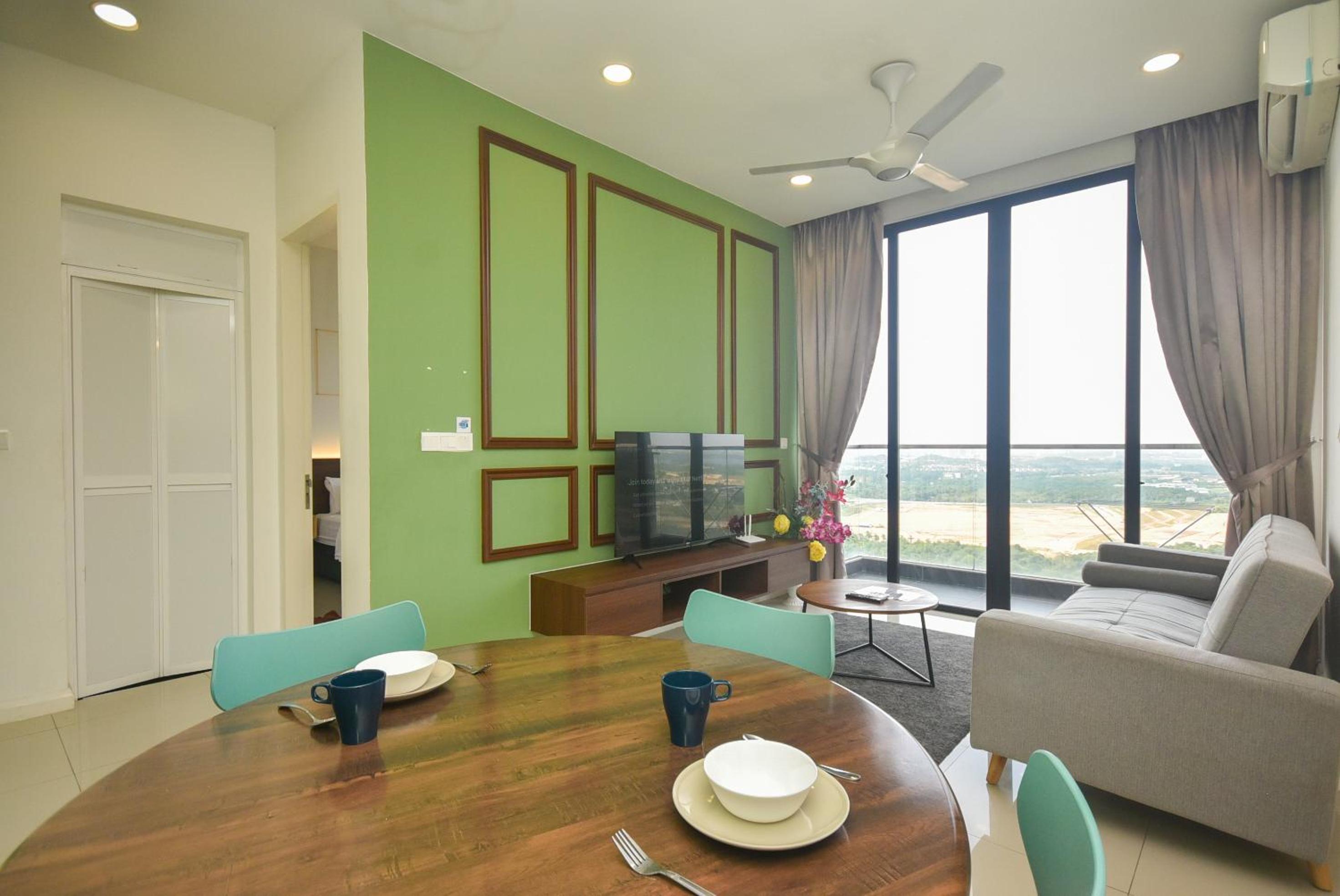 Two-Bedroom Family Apartment - Photo 4
