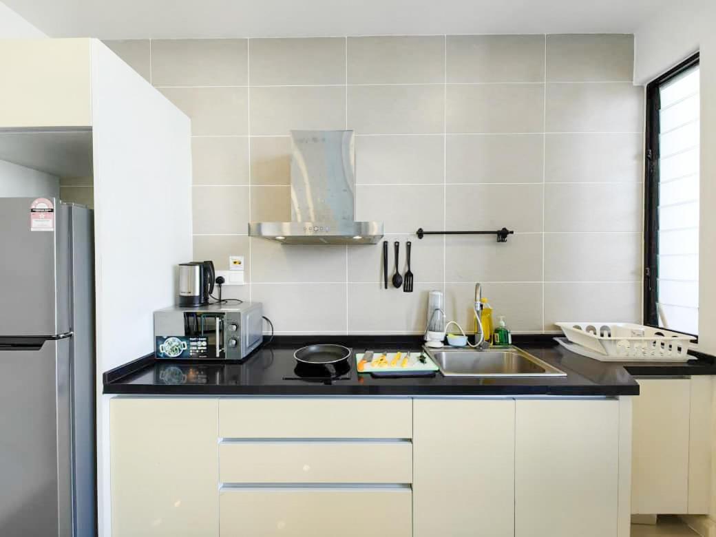 One-Bedroom Apartment - Photo 6