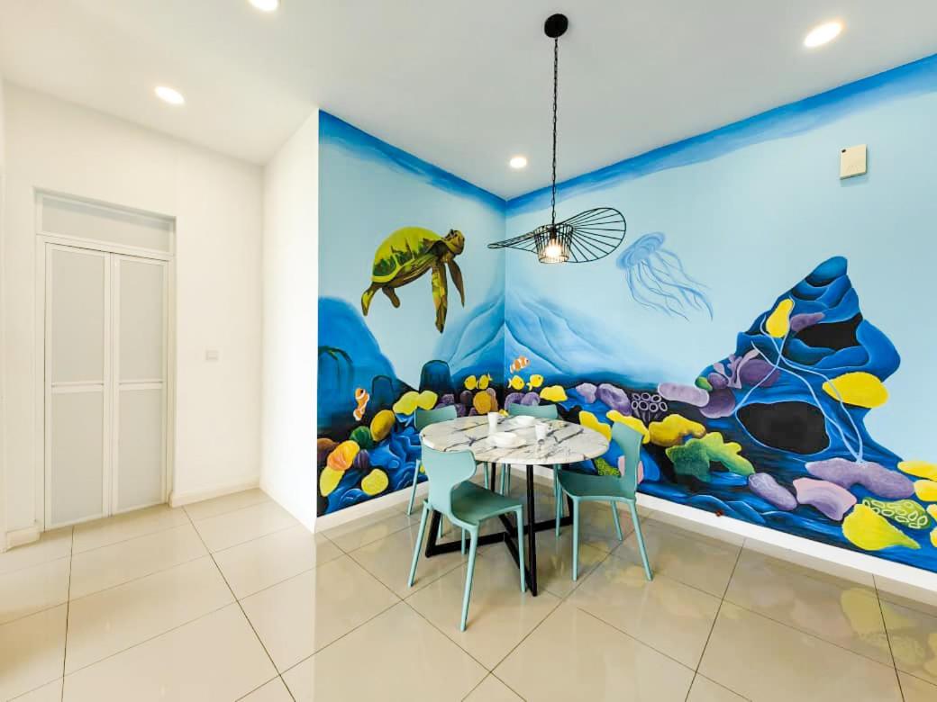 One-Bedroom Apartment - Photo 2