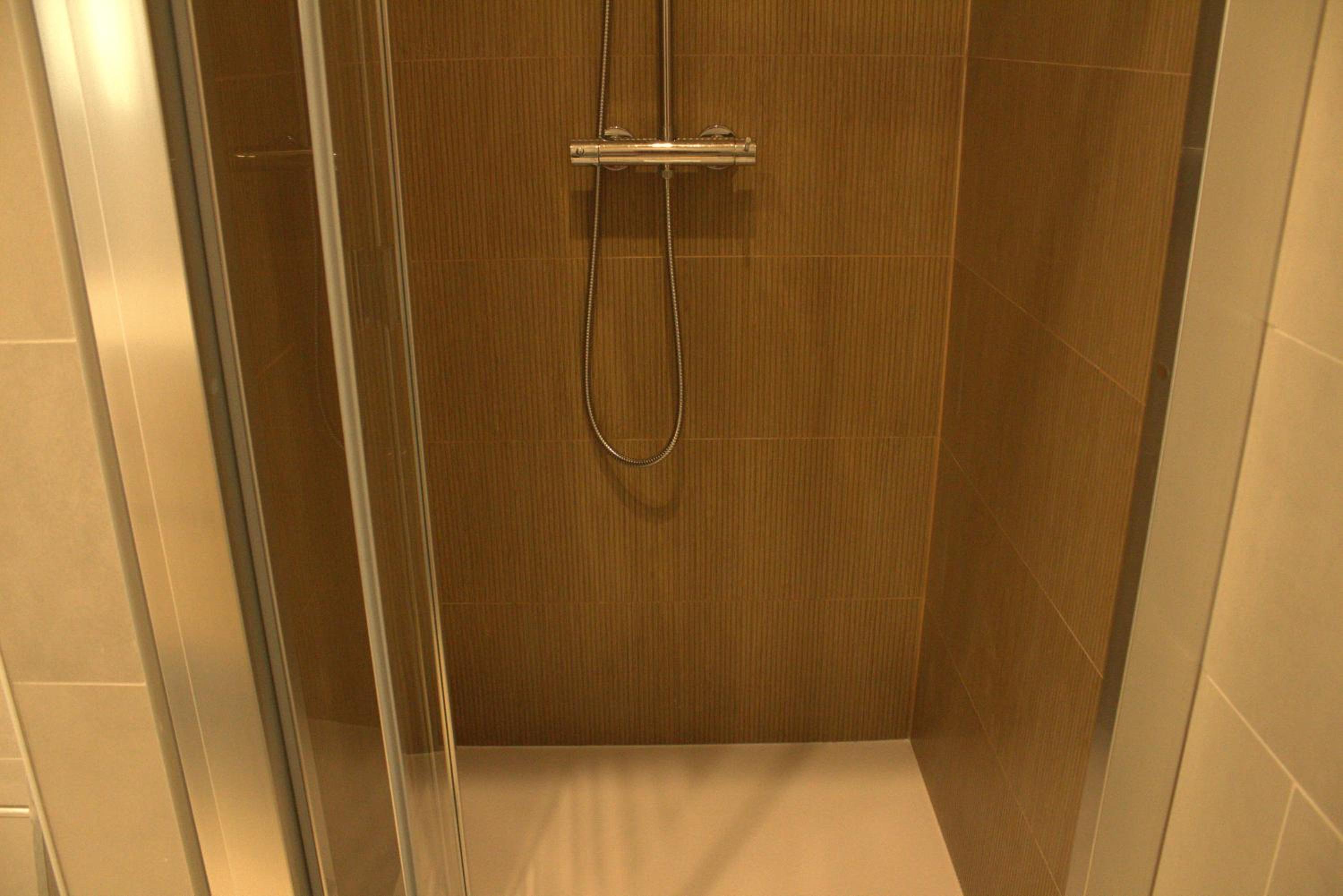 Deluxe Double or Twin Room with Balcony - Photo 21