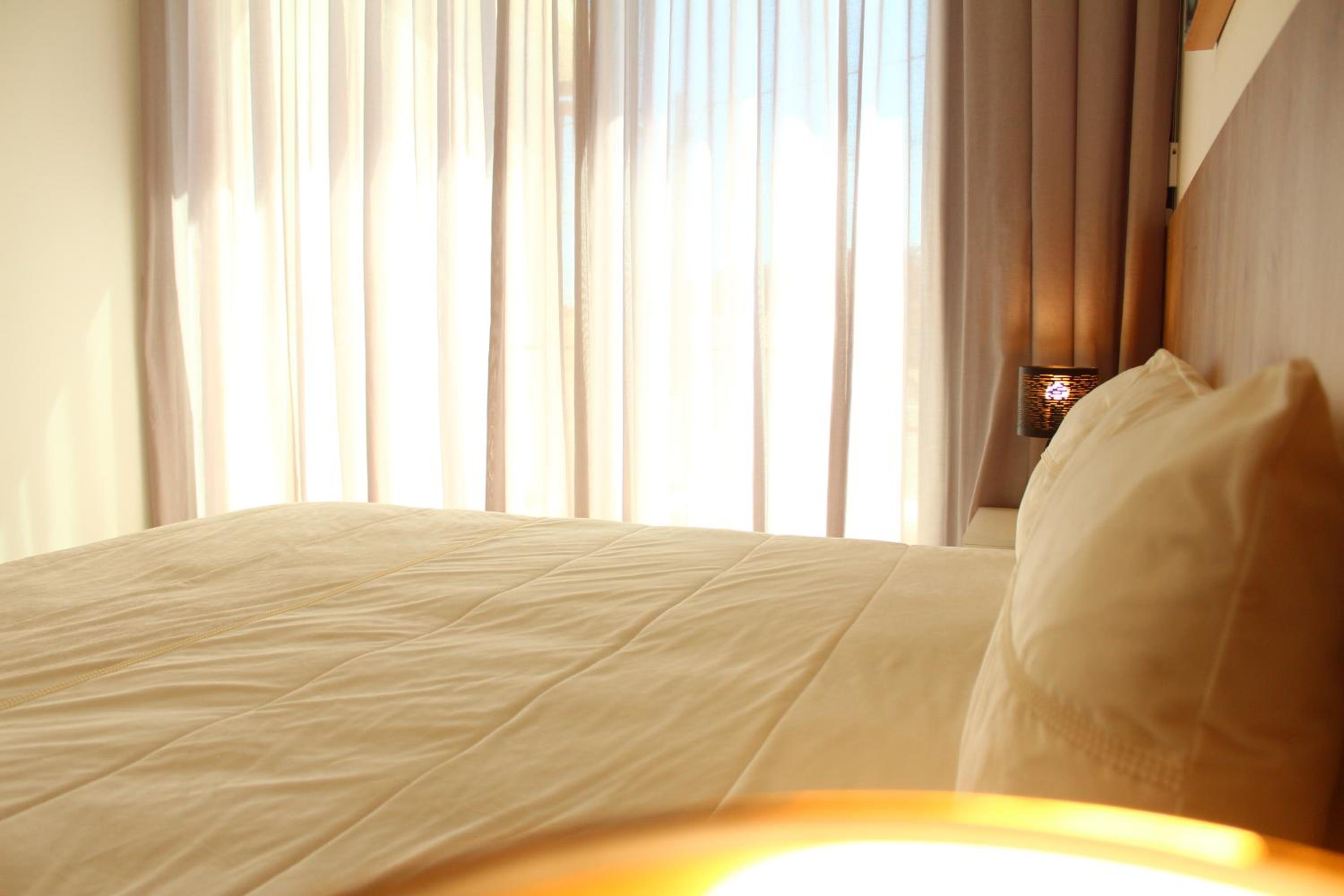 Deluxe Double or Twin Room with Balcony - Photo 11
