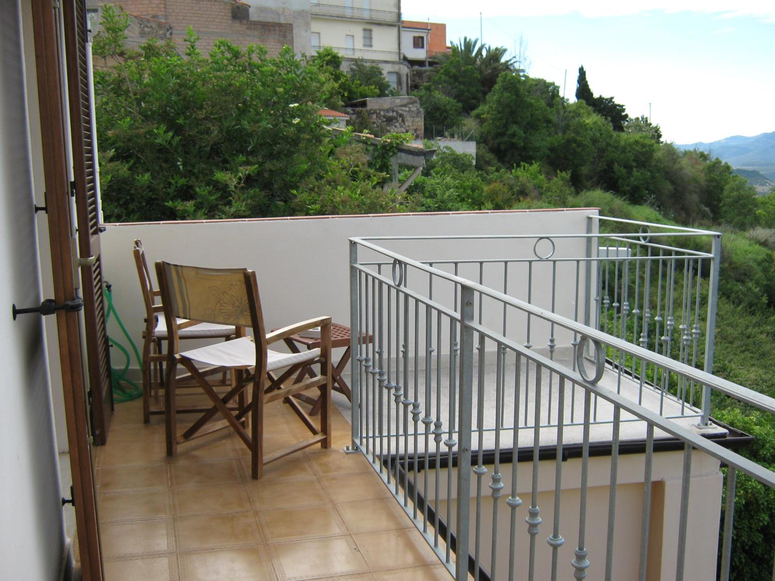 Three-Bedroom House - Photo 20