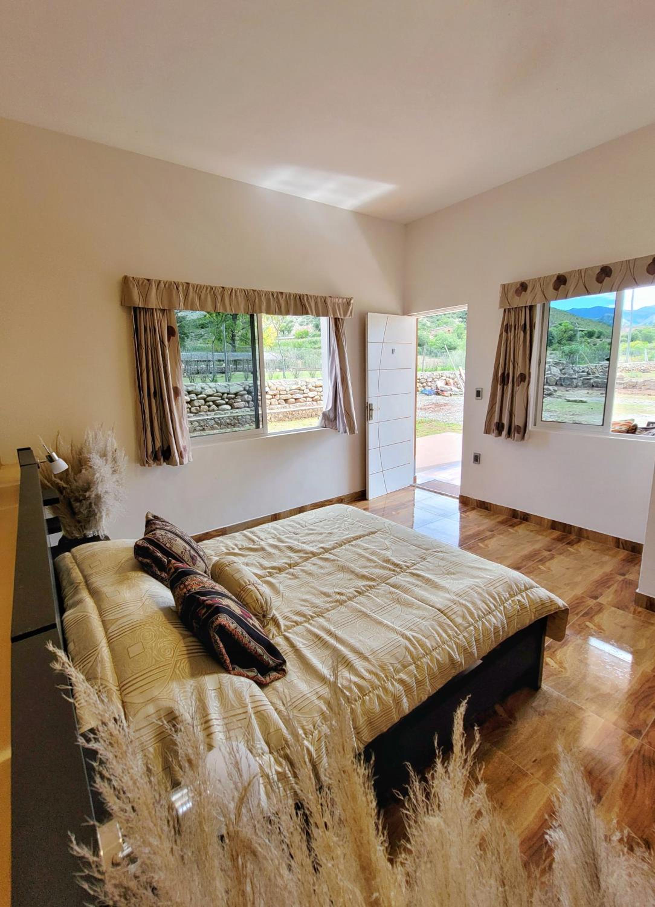 Double Room with Private Bathroom photo 1