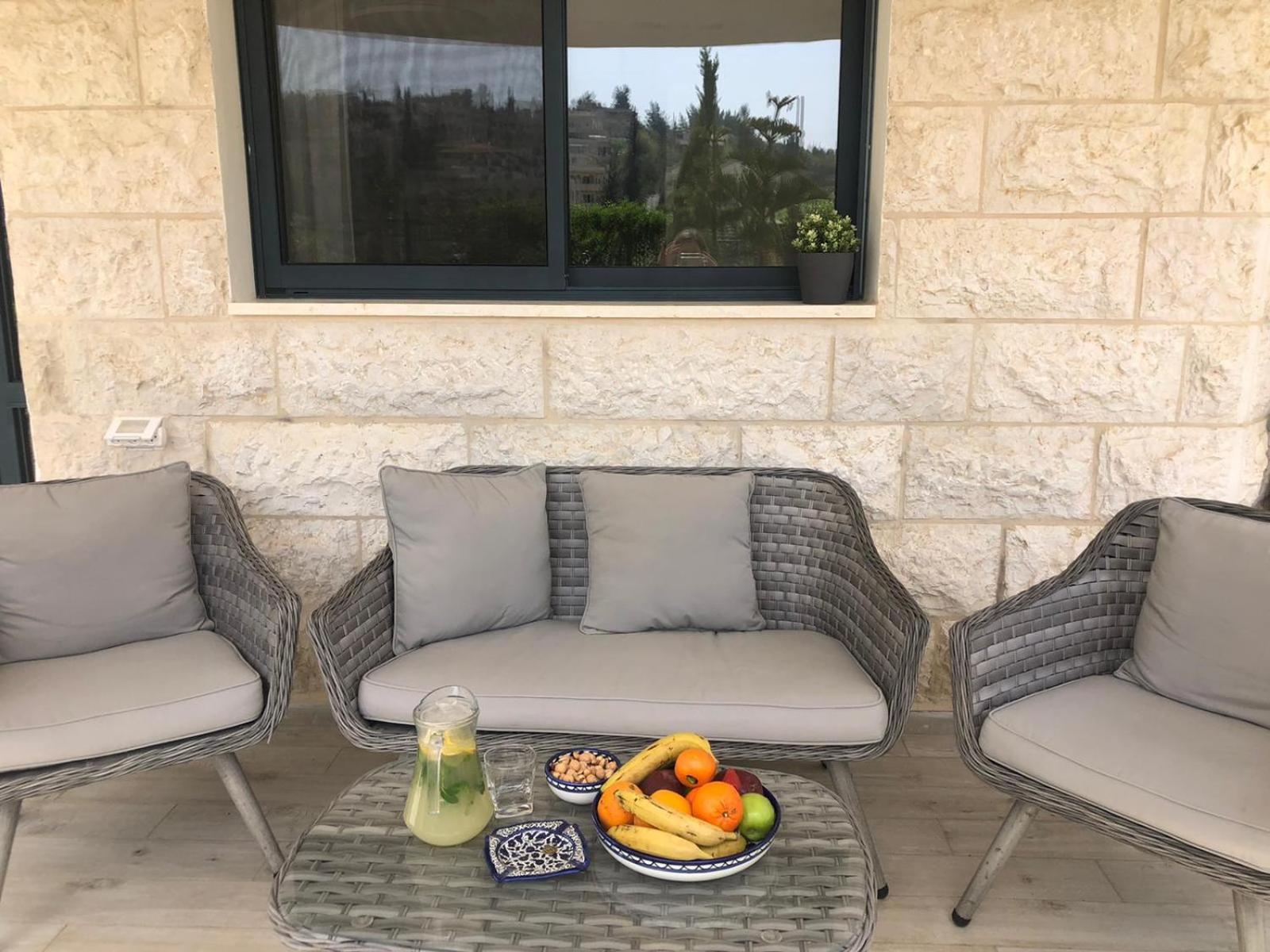Family Suite with Balcony - Photo 12