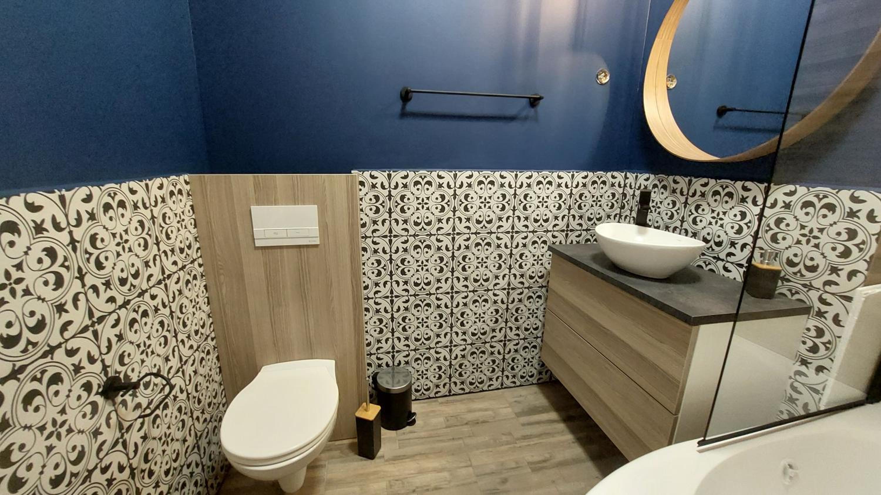 Studio with Spa Bath - Photo 39