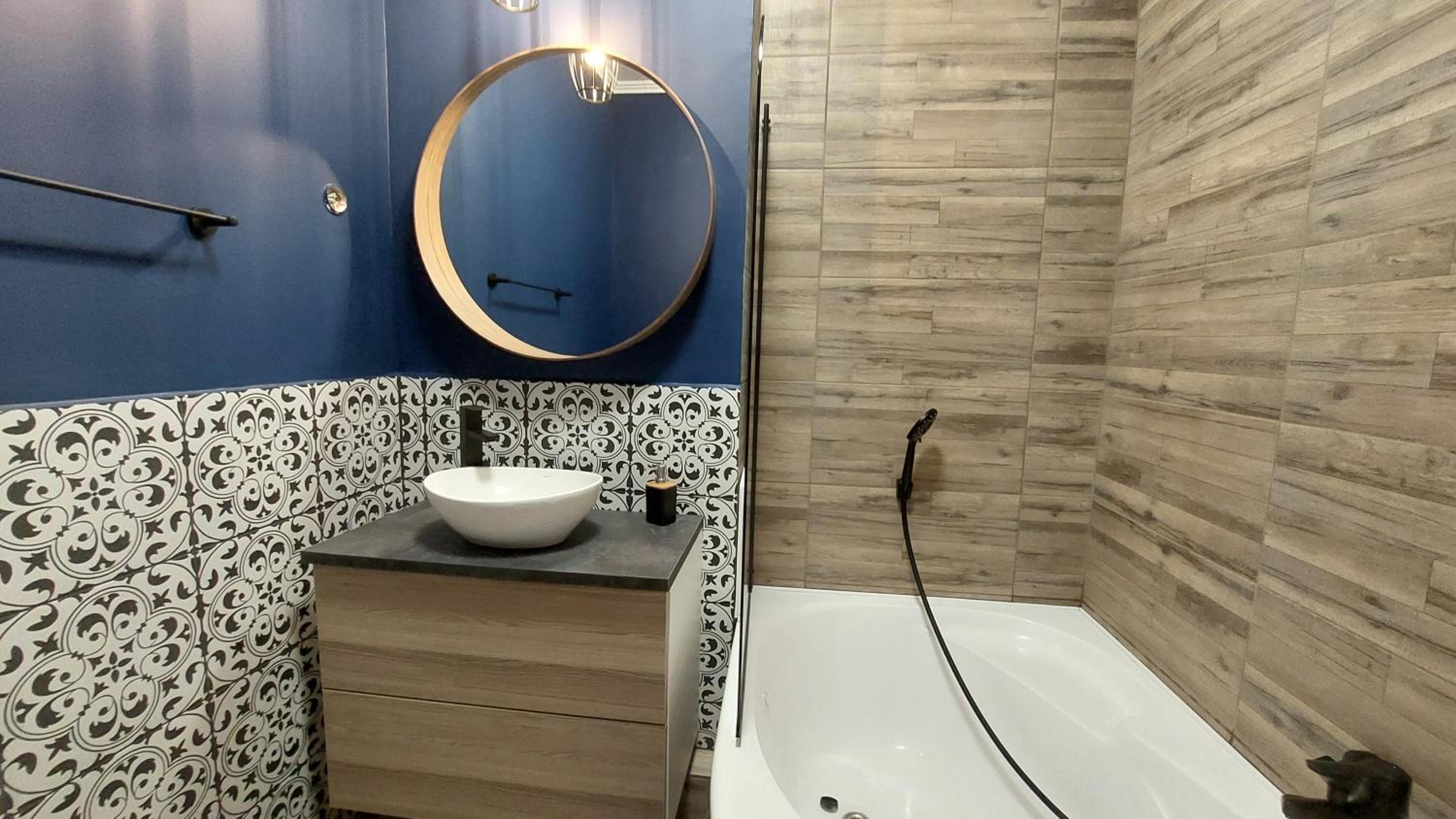 Studio with Spa Bath - Photo 34