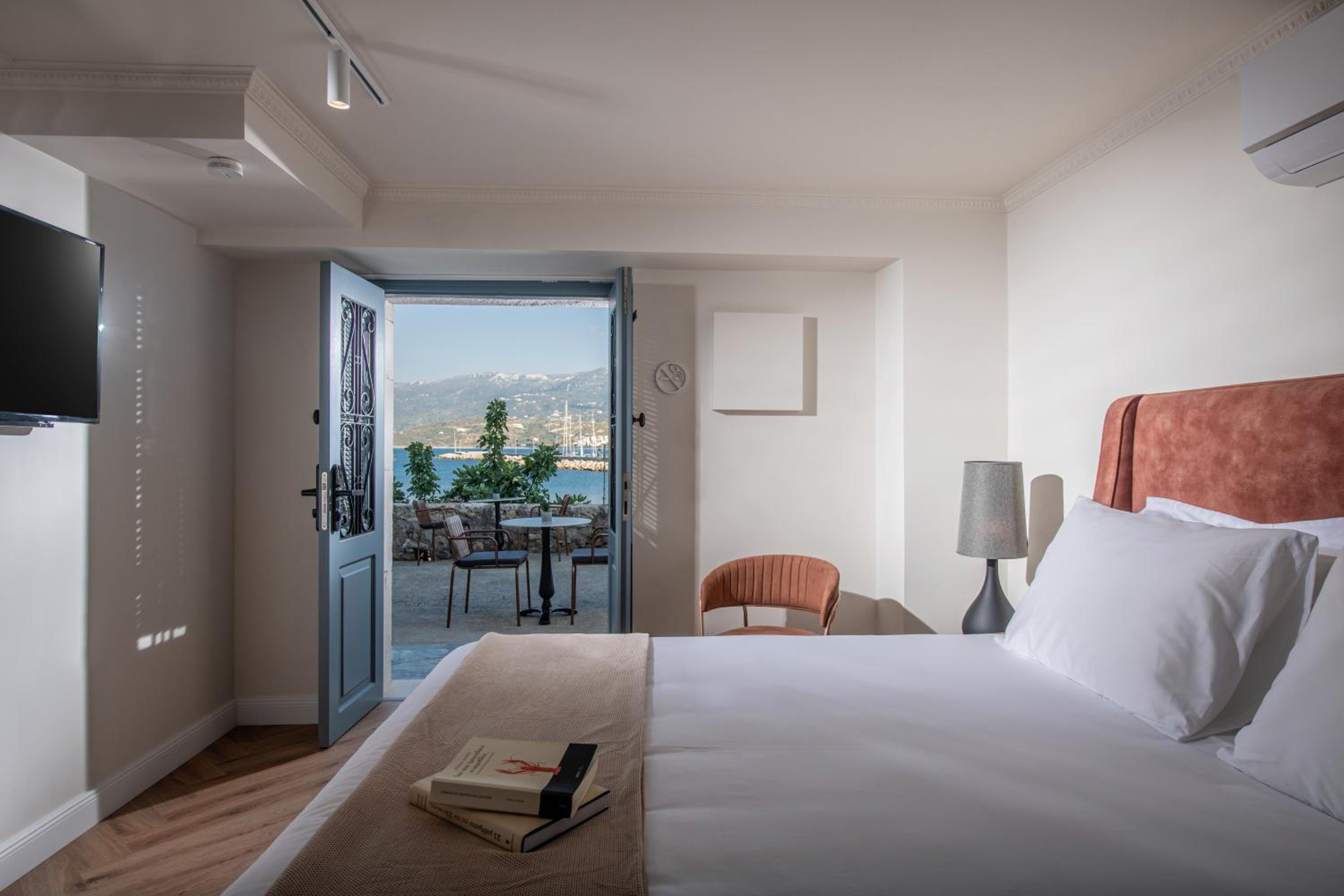 King Suite with Sea View