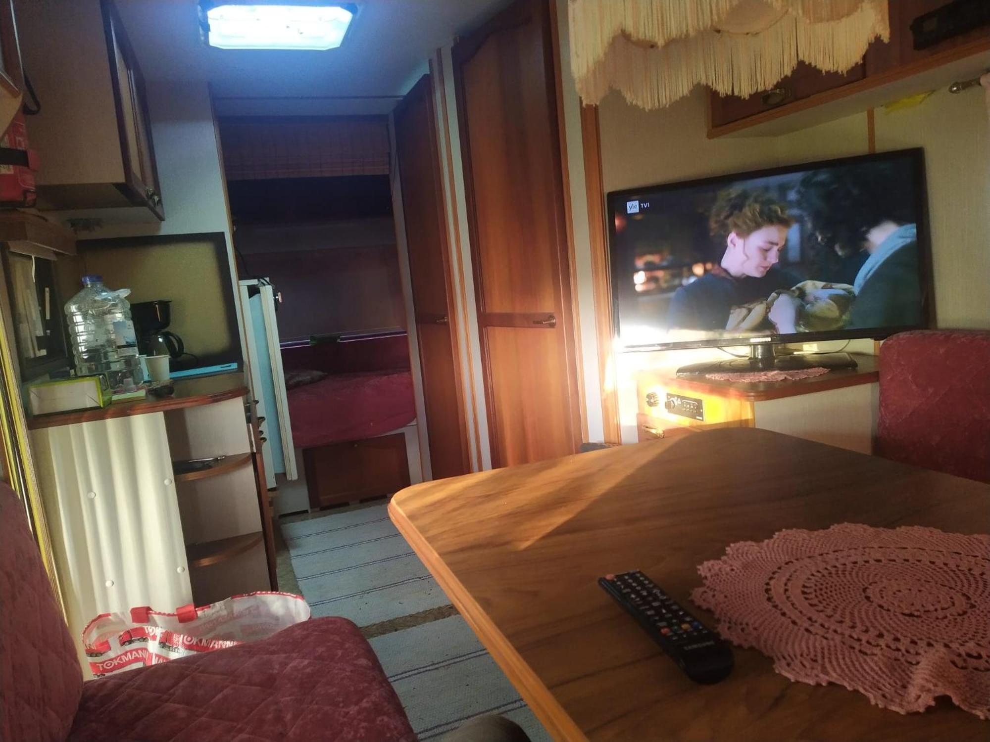 Caravan photo 3