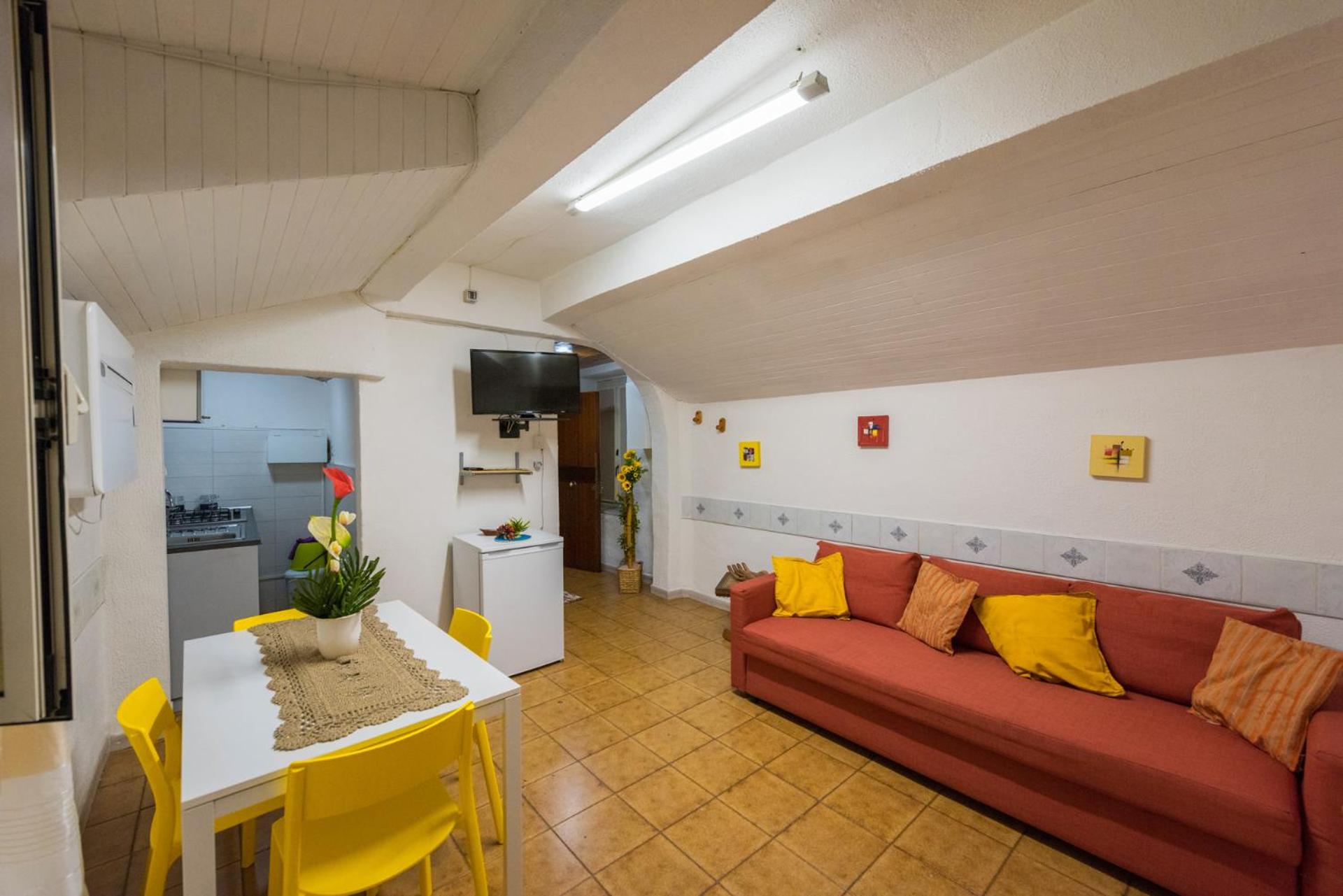 One-Bedroom Apartment