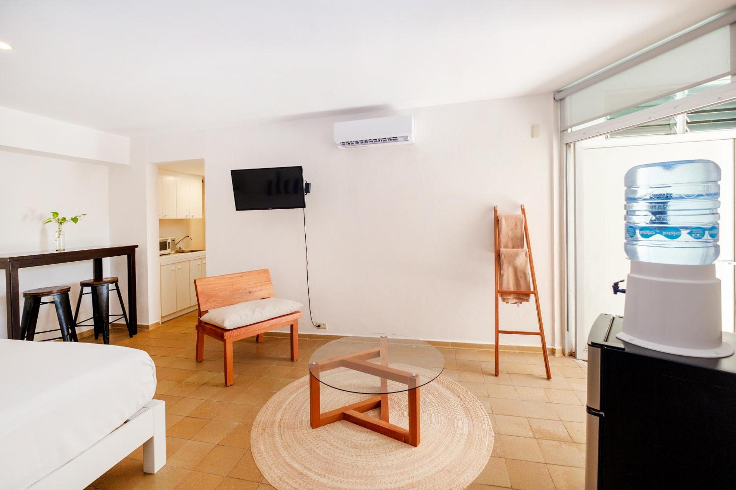Single Room - Photo 3