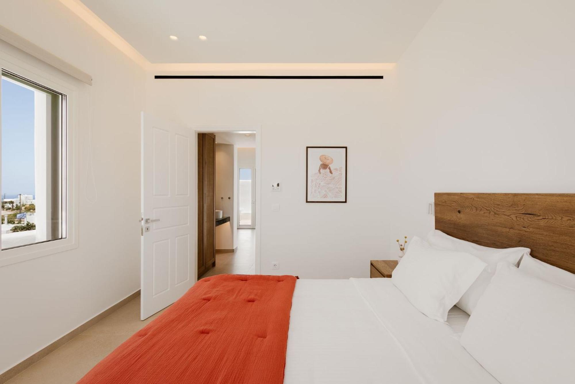 Suite with Spa Bath photo 2