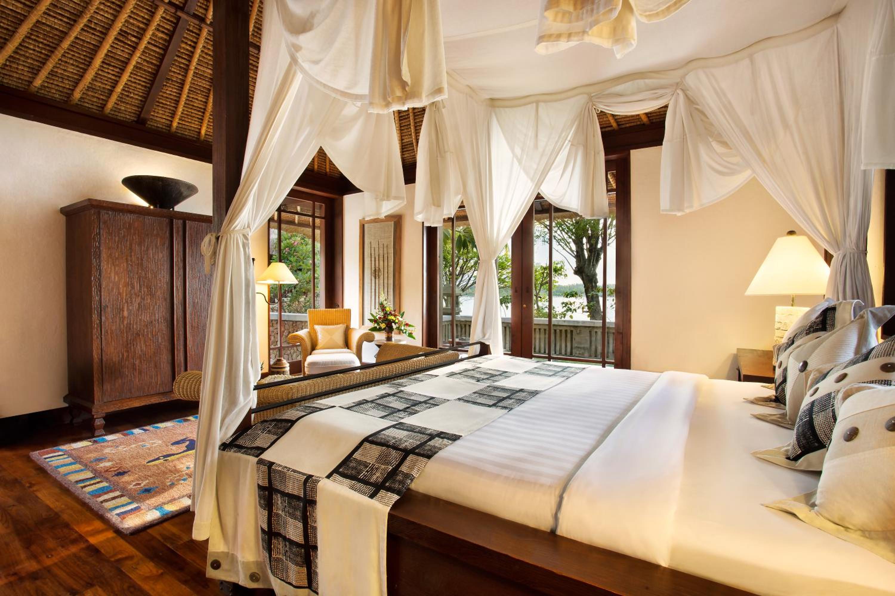Luxury Villa Garden View photo 3