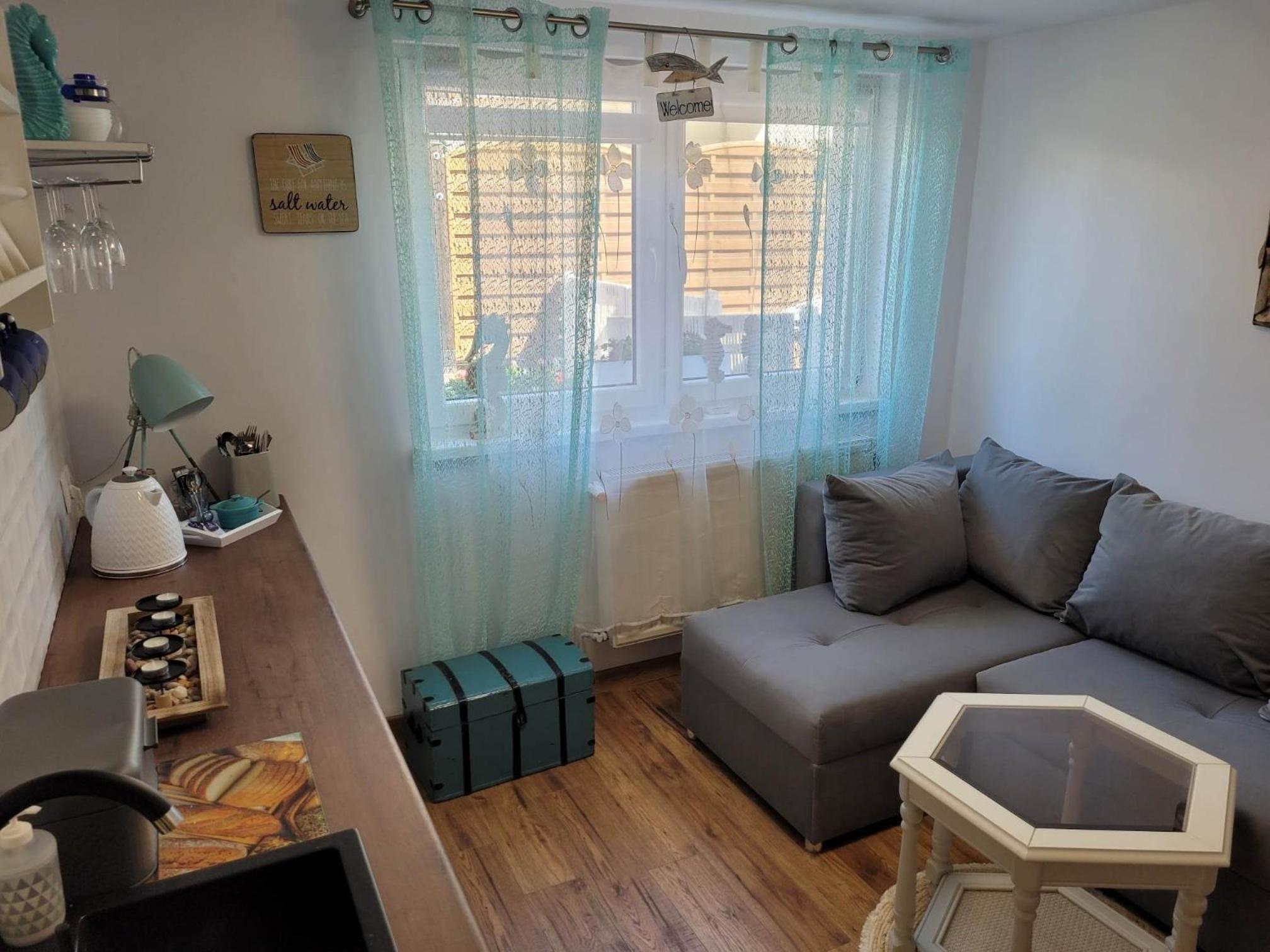 Studio Apartment photo 3
