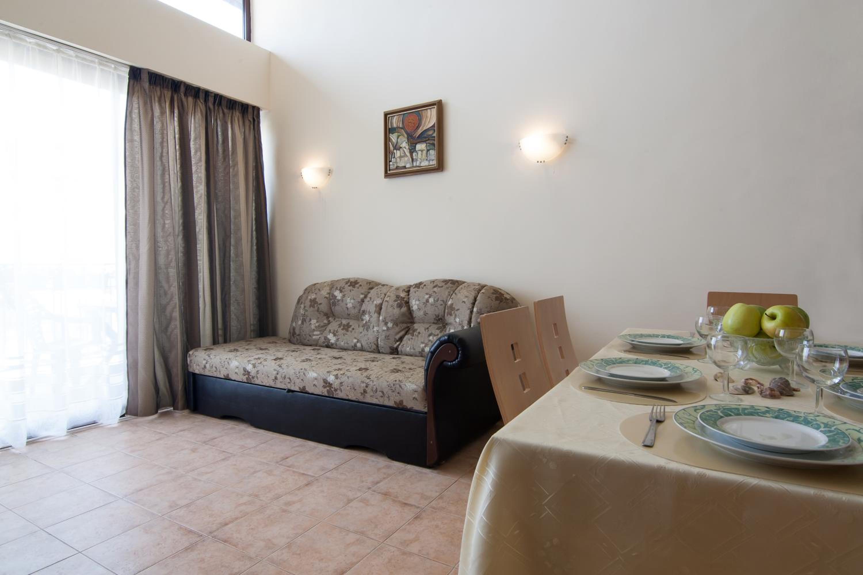 Duplex Apartment - Photo 1